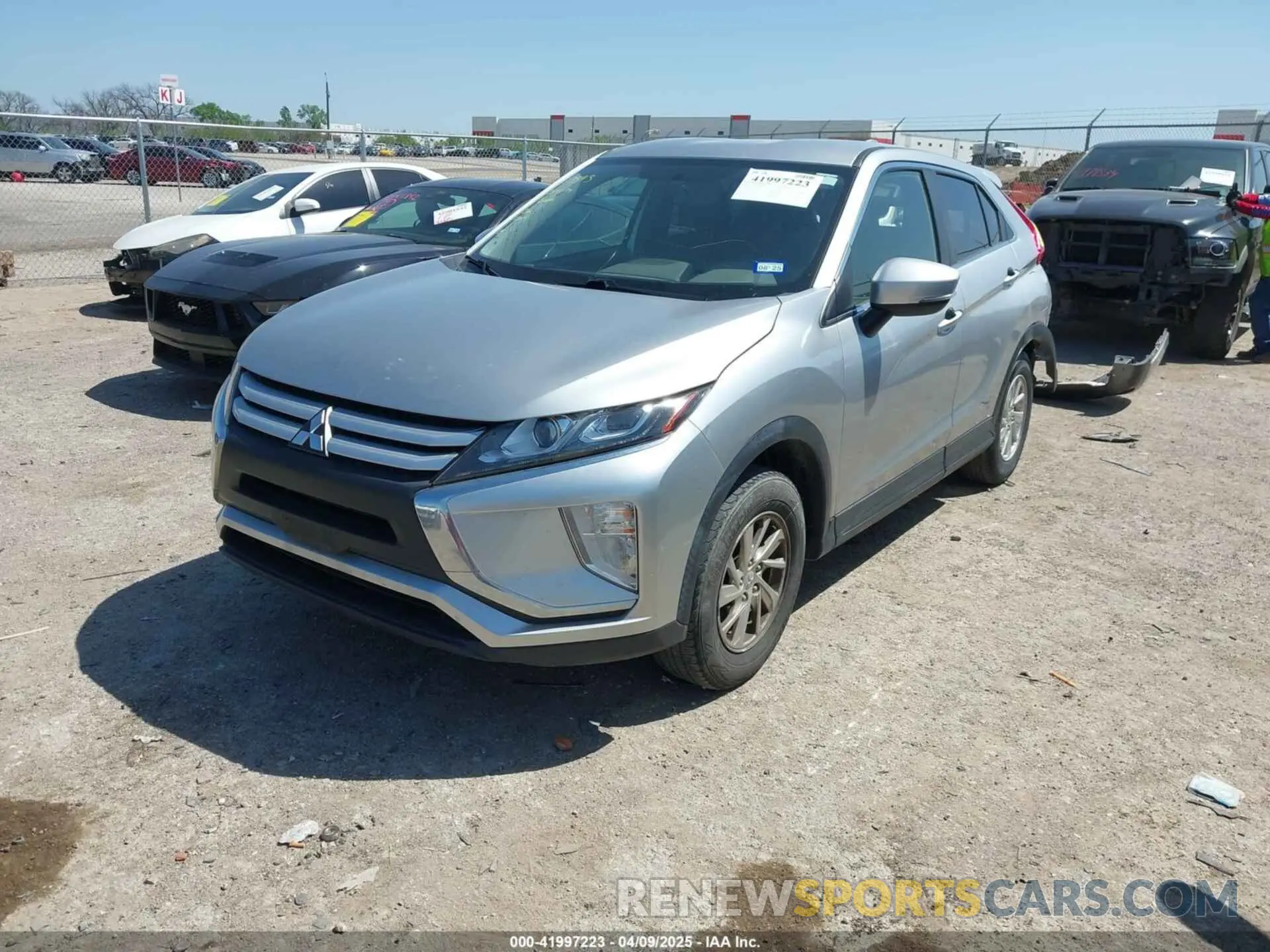 2 fotografías del automóvil dañado JA4AT3AA1KZ031125 MITSUBISHI ECLIPSE CROSS 2019