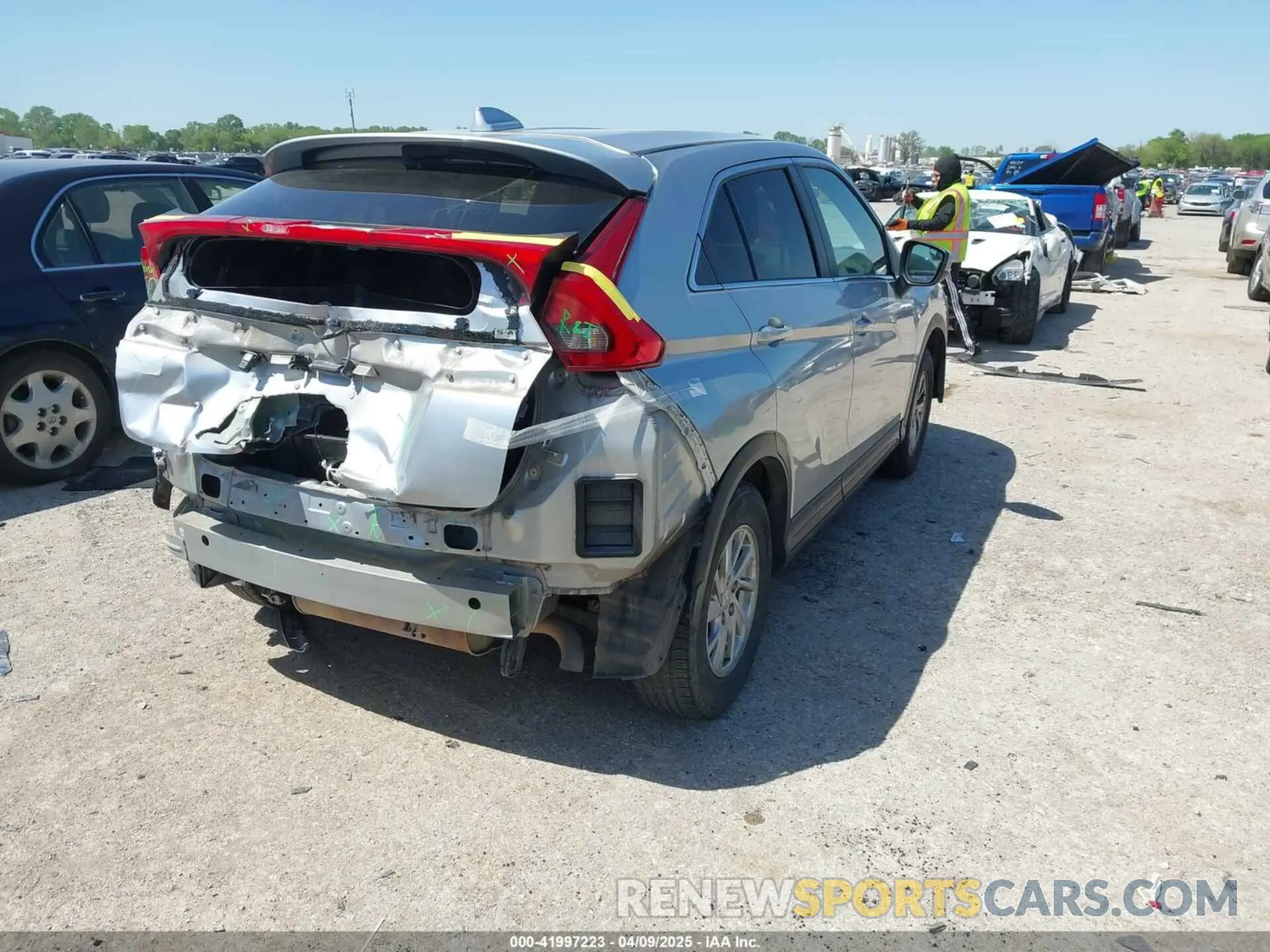 4 fotografías del automóvil dañado JA4AT3AA1KZ031125 MITSUBISHI ECLIPSE CROSS 2019