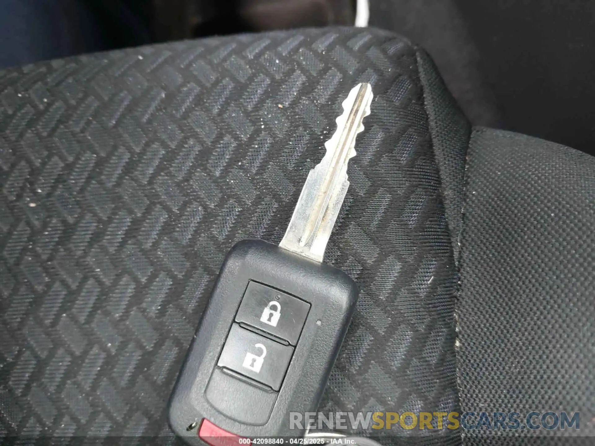 11 fotografías del automóvil dañado JA4AT3AA1KZ033005 MITSUBISHI ECLIPSE CROSS 2019