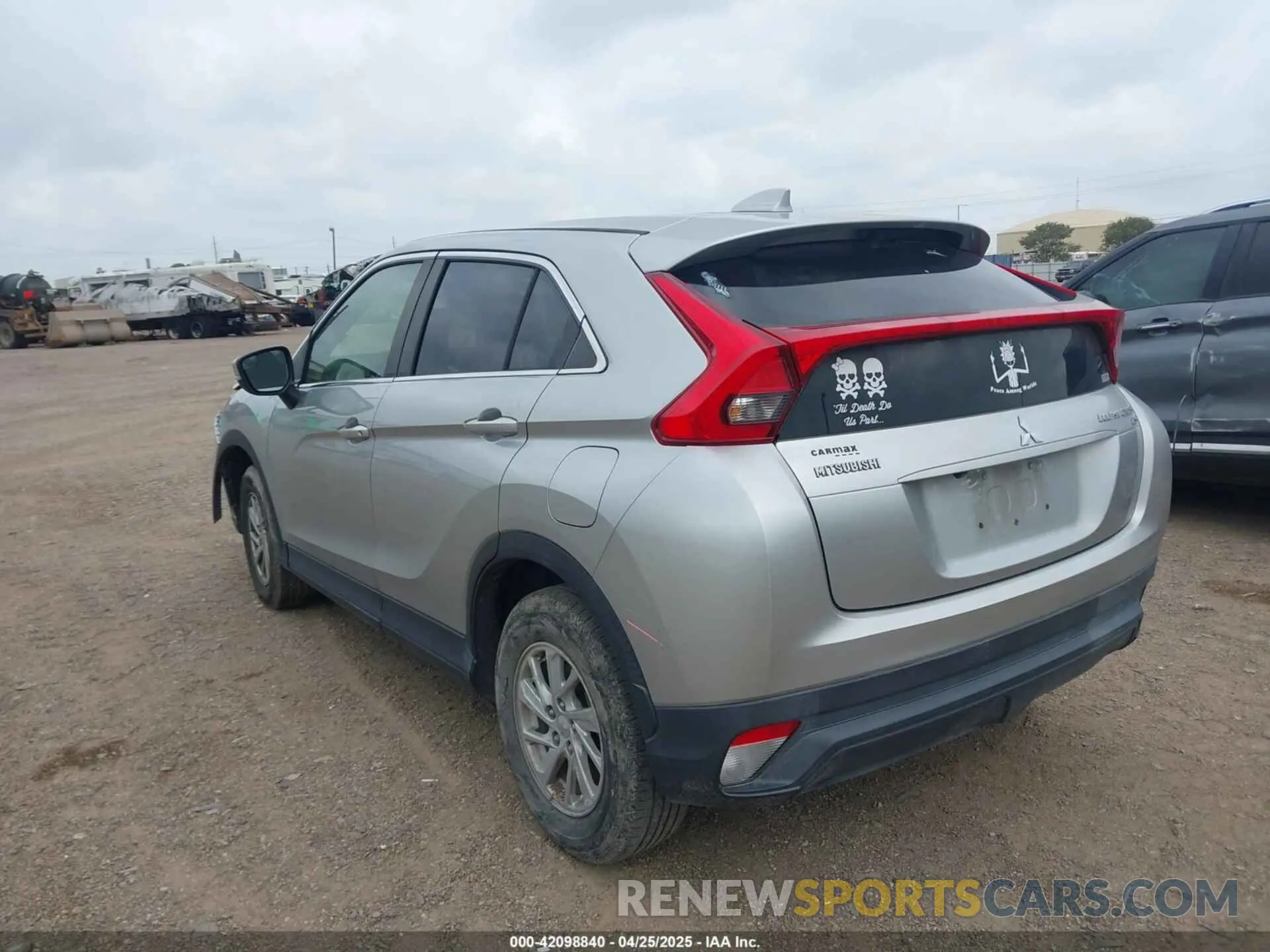 3 fotografías del automóvil dañado JA4AT3AA1KZ033005 MITSUBISHI ECLIPSE CROSS 2019