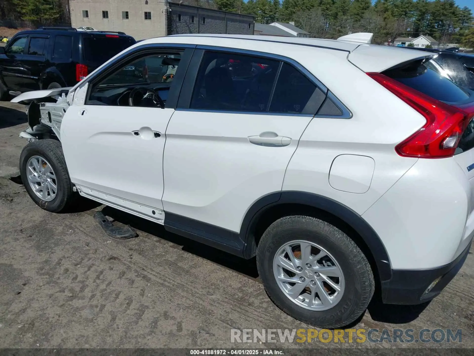 15 fotografías del automóvil dañado JA4AT3AA5KZ040409 MITSUBISHI ECLIPSE CROSS 2019