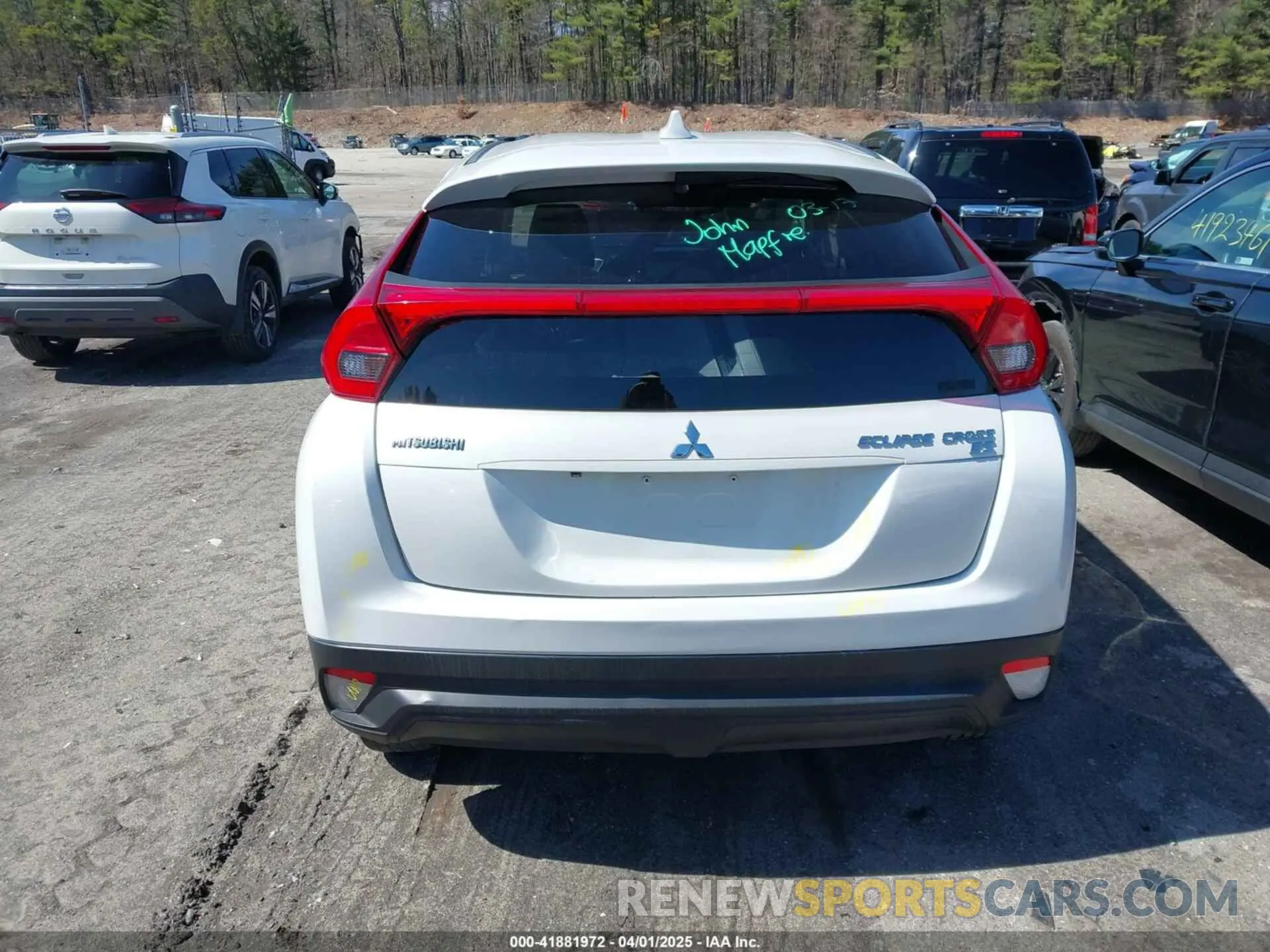 17 fotografías del automóvil dañado JA4AT3AA5KZ040409 MITSUBISHI ECLIPSE CROSS 2019