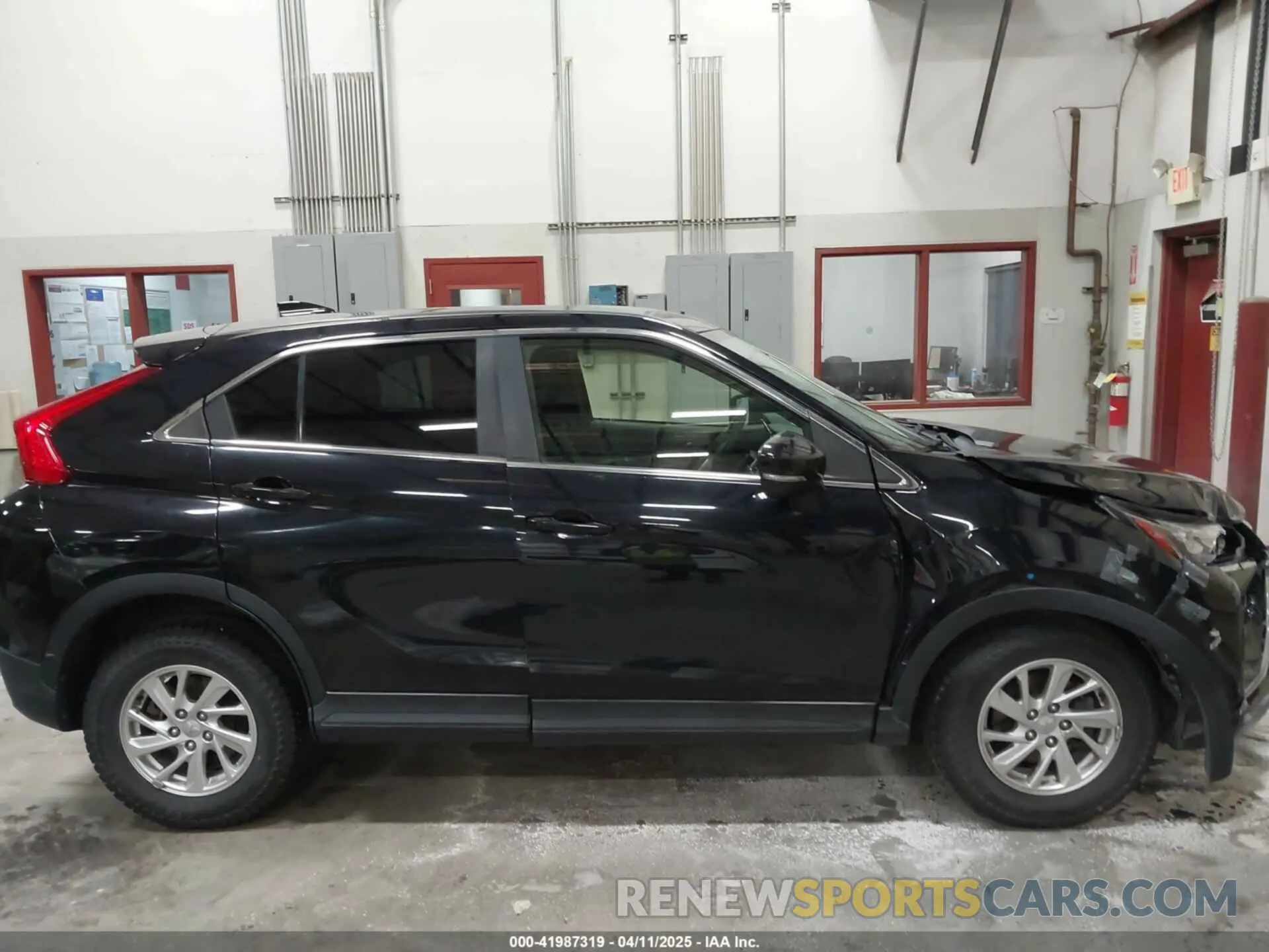 13 fotografías del automóvil dañado JA4AT3AA7KZ031050 MITSUBISHI ECLIPSE CROSS 2019