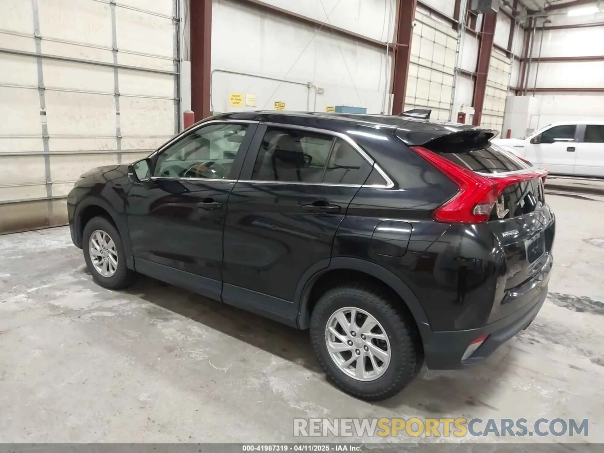 3 fotografías del automóvil dañado JA4AT3AA7KZ031050 MITSUBISHI ECLIPSE CROSS 2019
