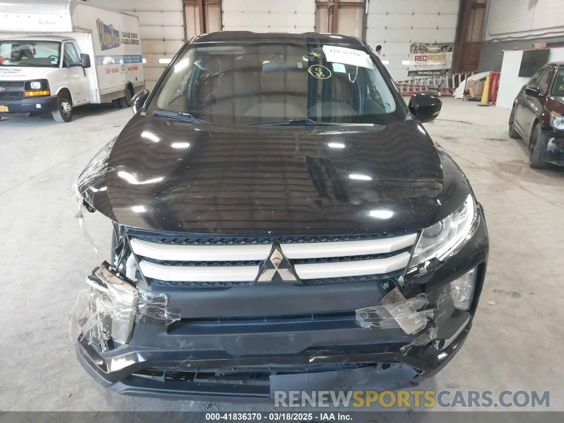 12 fotografías del automóvil dañado JA4AT3AAXKZ032211 MITSUBISHI ECLIPSE CROSS 2019