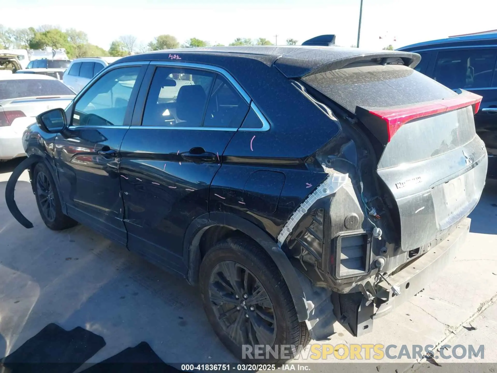 3 fotografías del automóvil dañado JA4AT4AA1KZ000477 MITSUBISHI ECLIPSE CROSS 2019