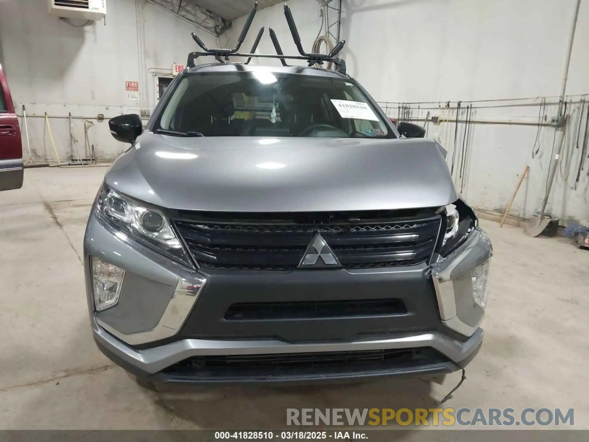 12 fotografías del automóvil dañado JA4AT4AA1KZ002066 MITSUBISHI ECLIPSE CROSS 2019
