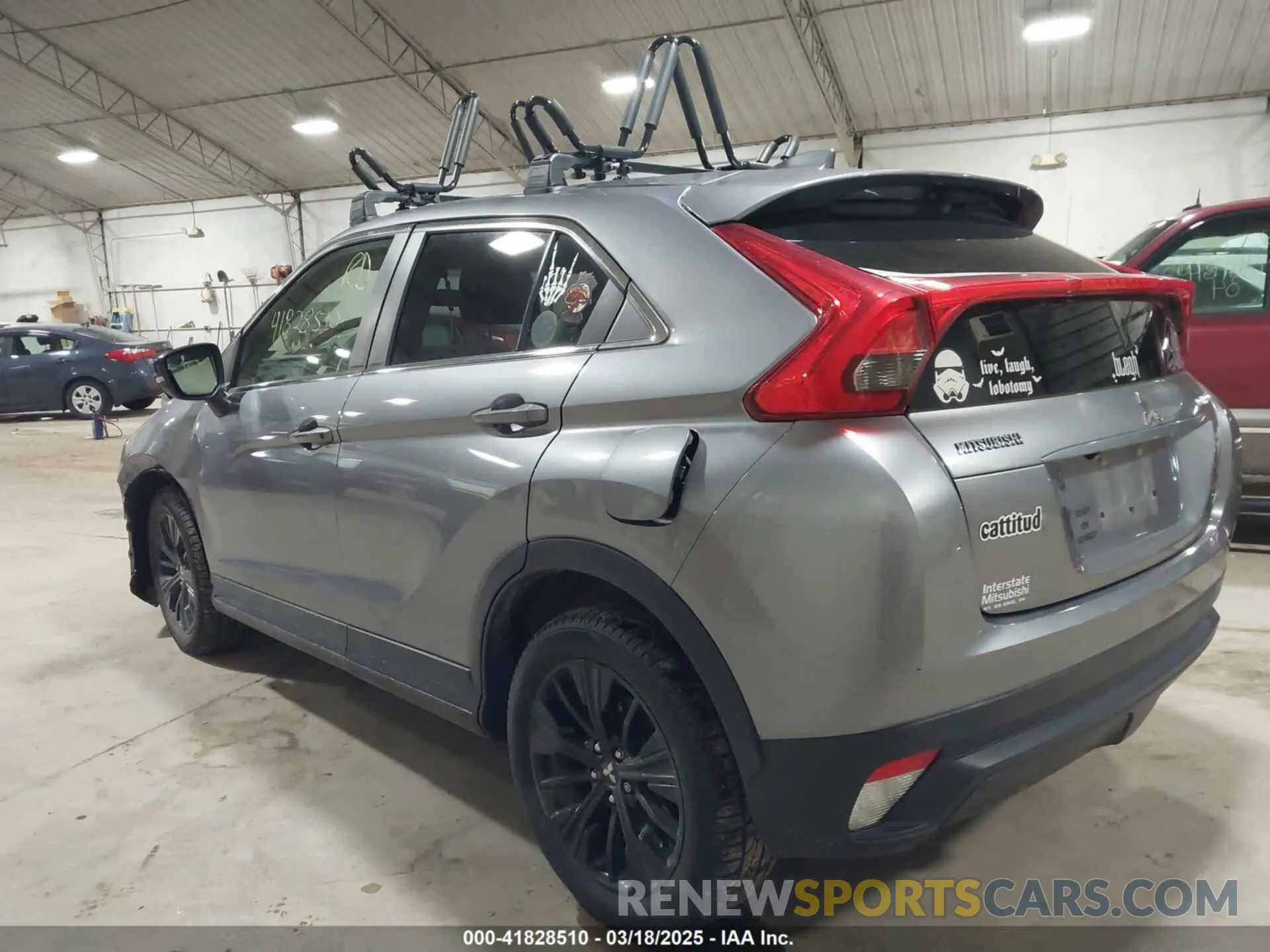 3 fotografías del automóvil dañado JA4AT4AA1KZ002066 MITSUBISHI ECLIPSE CROSS 2019