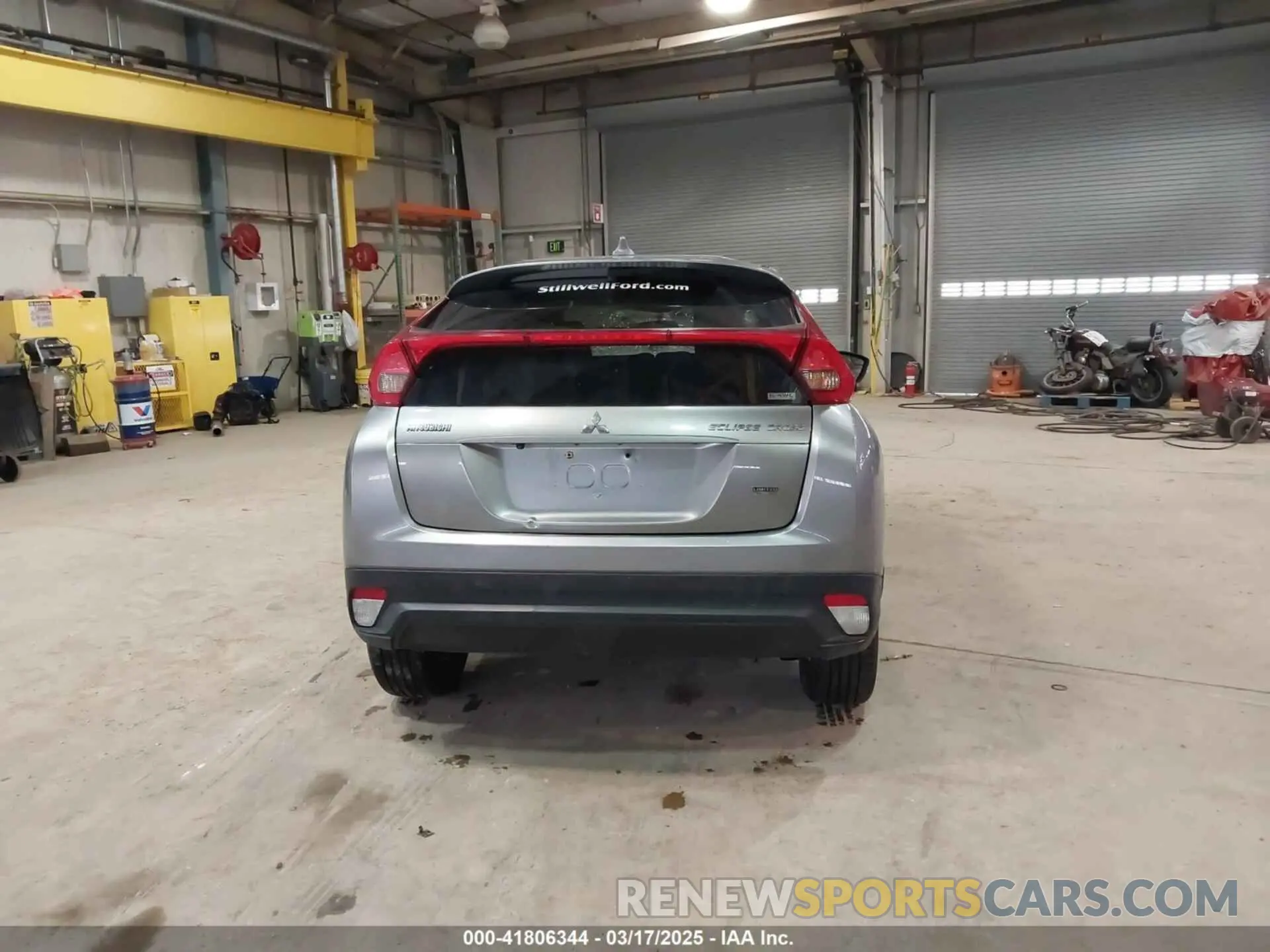 17 fotografías del automóvil dañado JA4AT4AA1KZ020051 MITSUBISHI ECLIPSE CROSS 2019