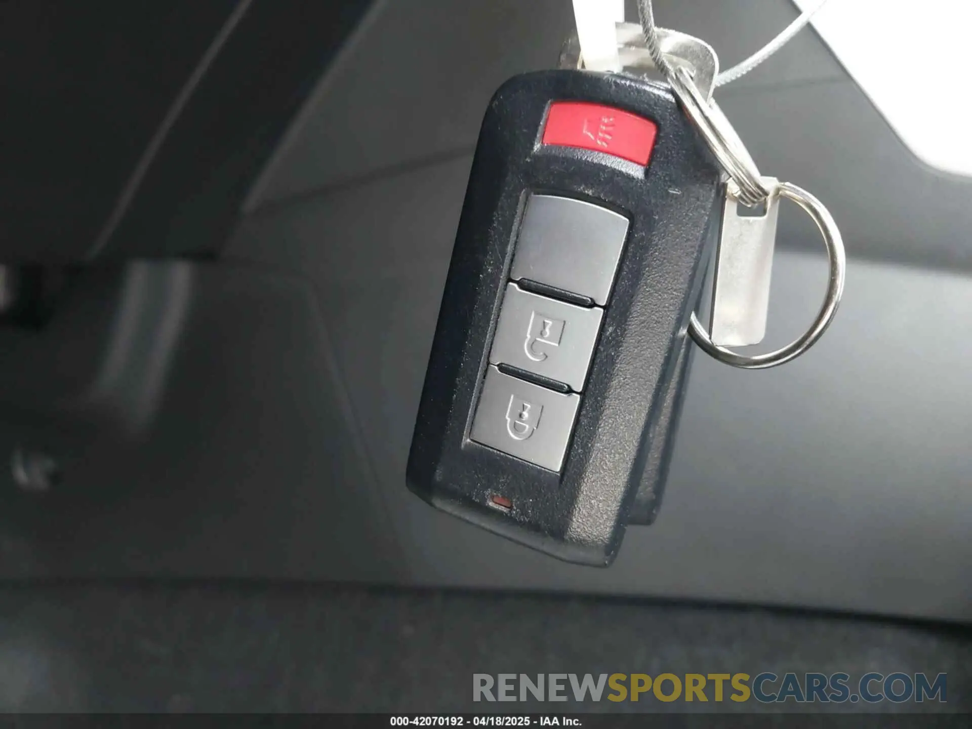 11 fotografías del automóvil dañado JA4AT5AA0KZ016417 MITSUBISHI ECLIPSE CROSS 2019