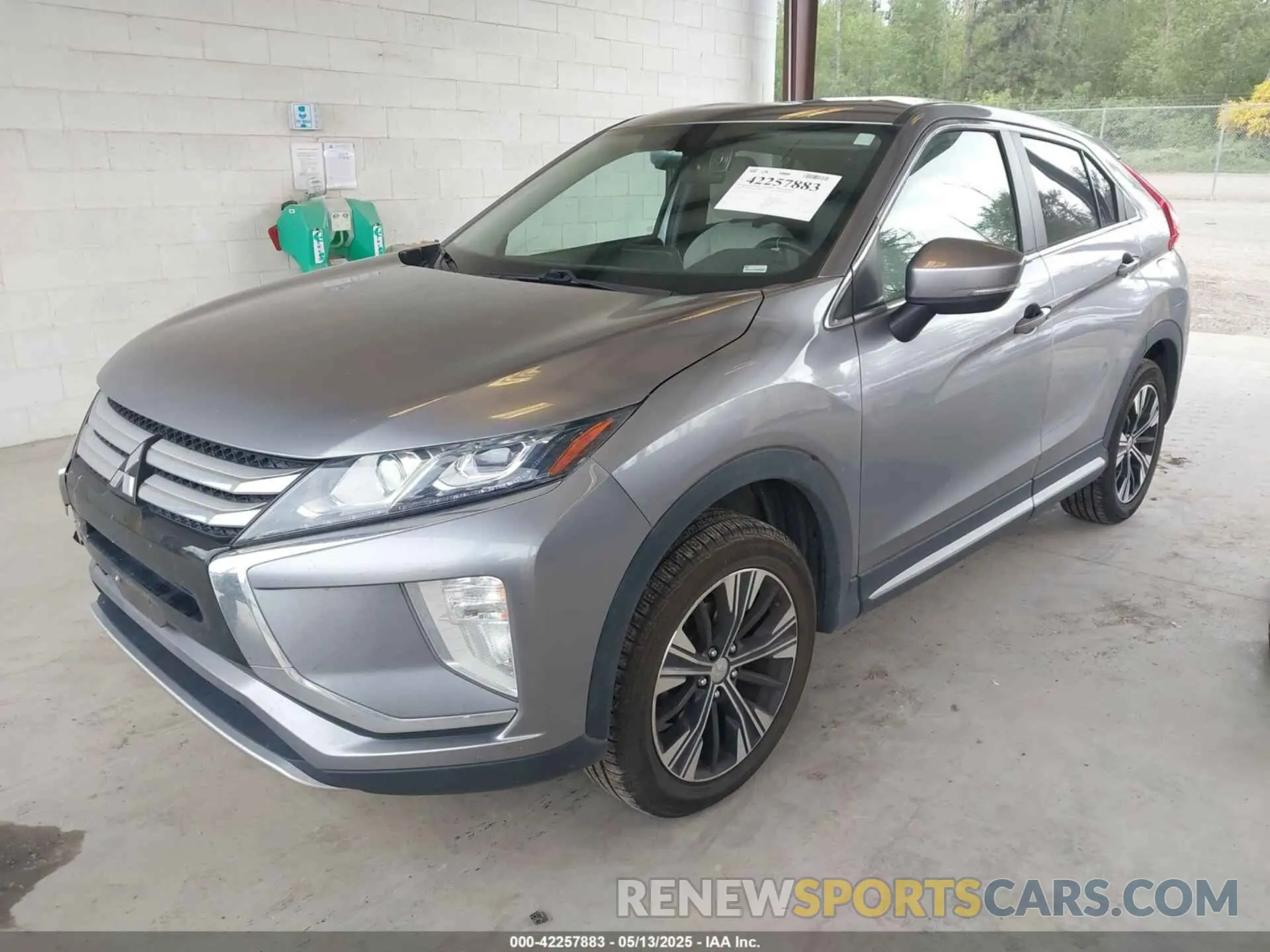 2 fotografías del automóvil dañado JA4AT5AA0KZ022332 MITSUBISHI ECLIPSE CROSS 2019