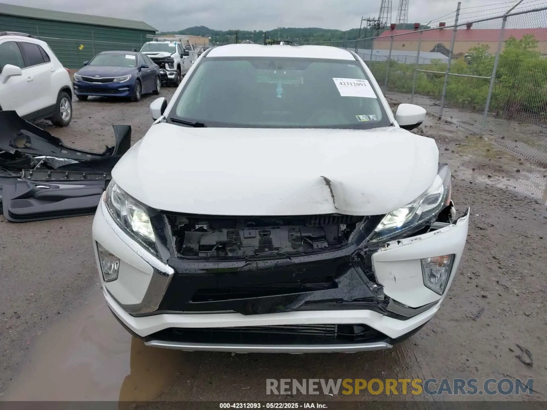 13 fotografías del automóvil dañado JA4AT5AA0KZ047716 MITSUBISHI ECLIPSE CROSS 2019