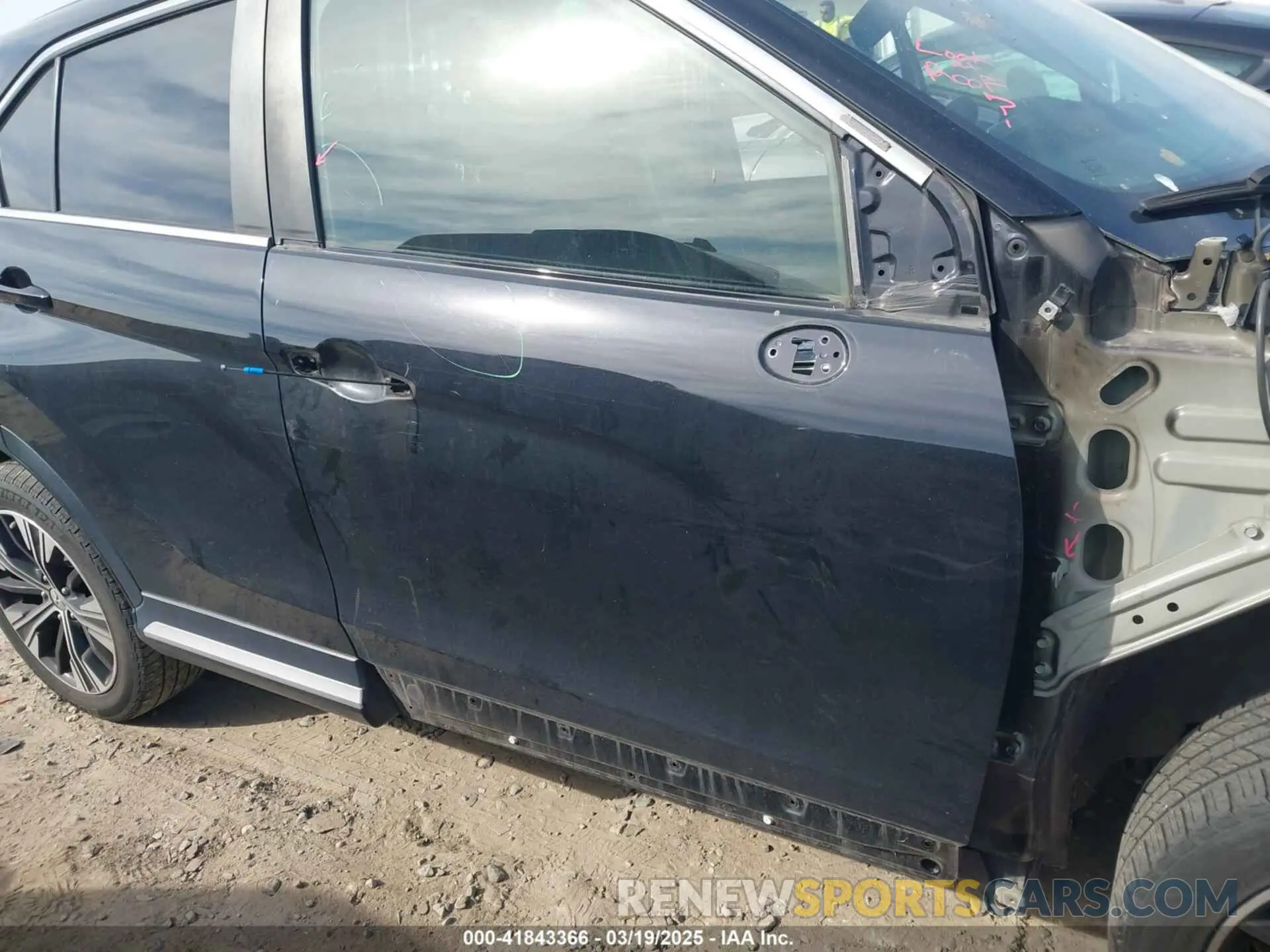 21 fotografías del automóvil dañado JA4AT5AA2KZ021022 MITSUBISHI ECLIPSE CROSS 2019