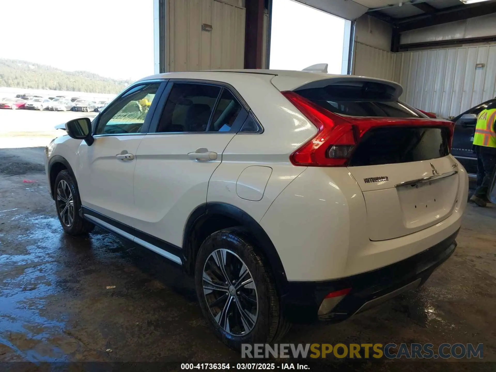 3 fotografías del automóvil dañado JA4AT5AA4KZ004822 MITSUBISHI ECLIPSE CROSS 2019