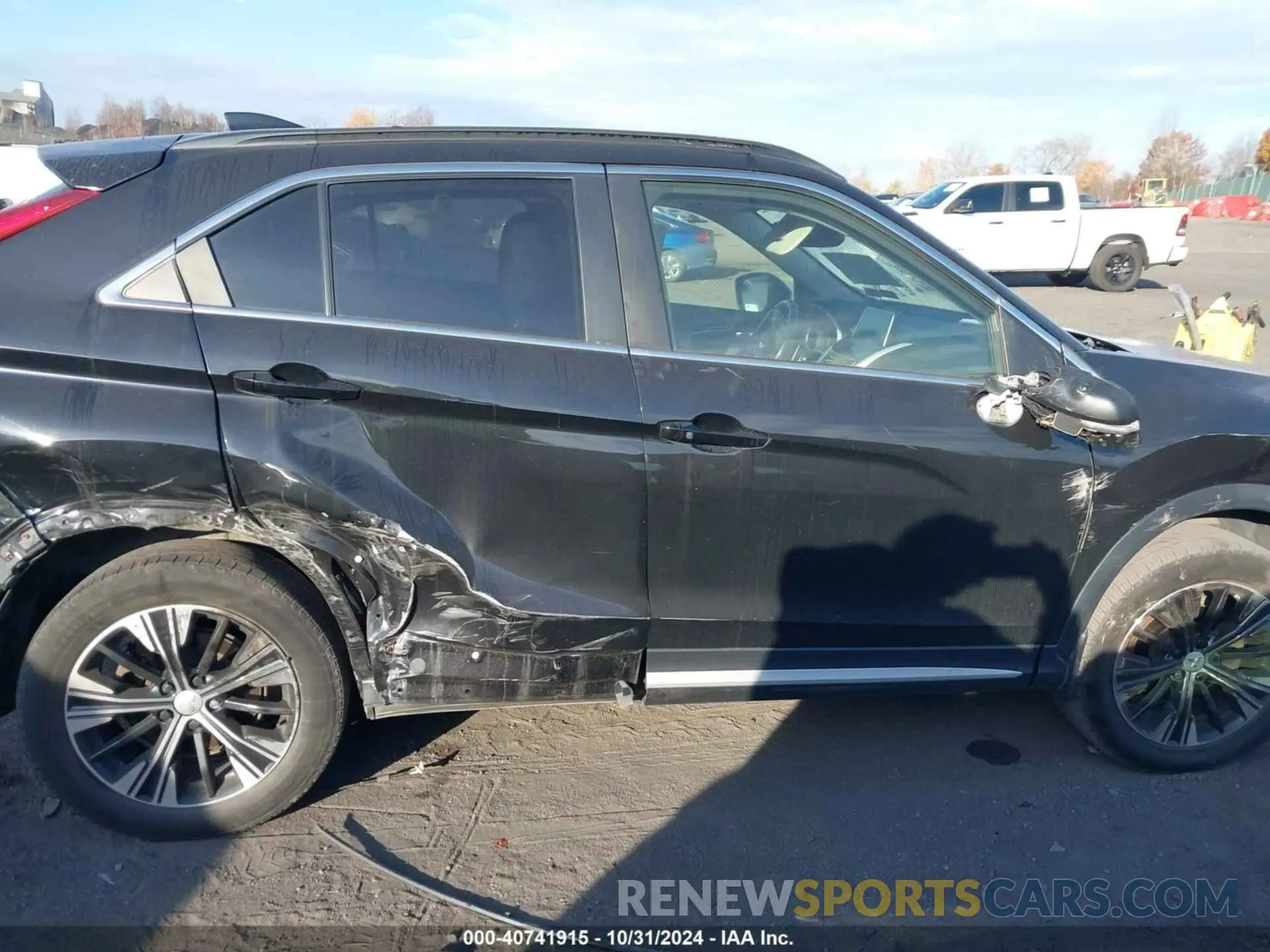 13 fotografías del automóvil dañado JA4AT5AA5KZ003145 MITSUBISHI ECLIPSE CROSS 2019
