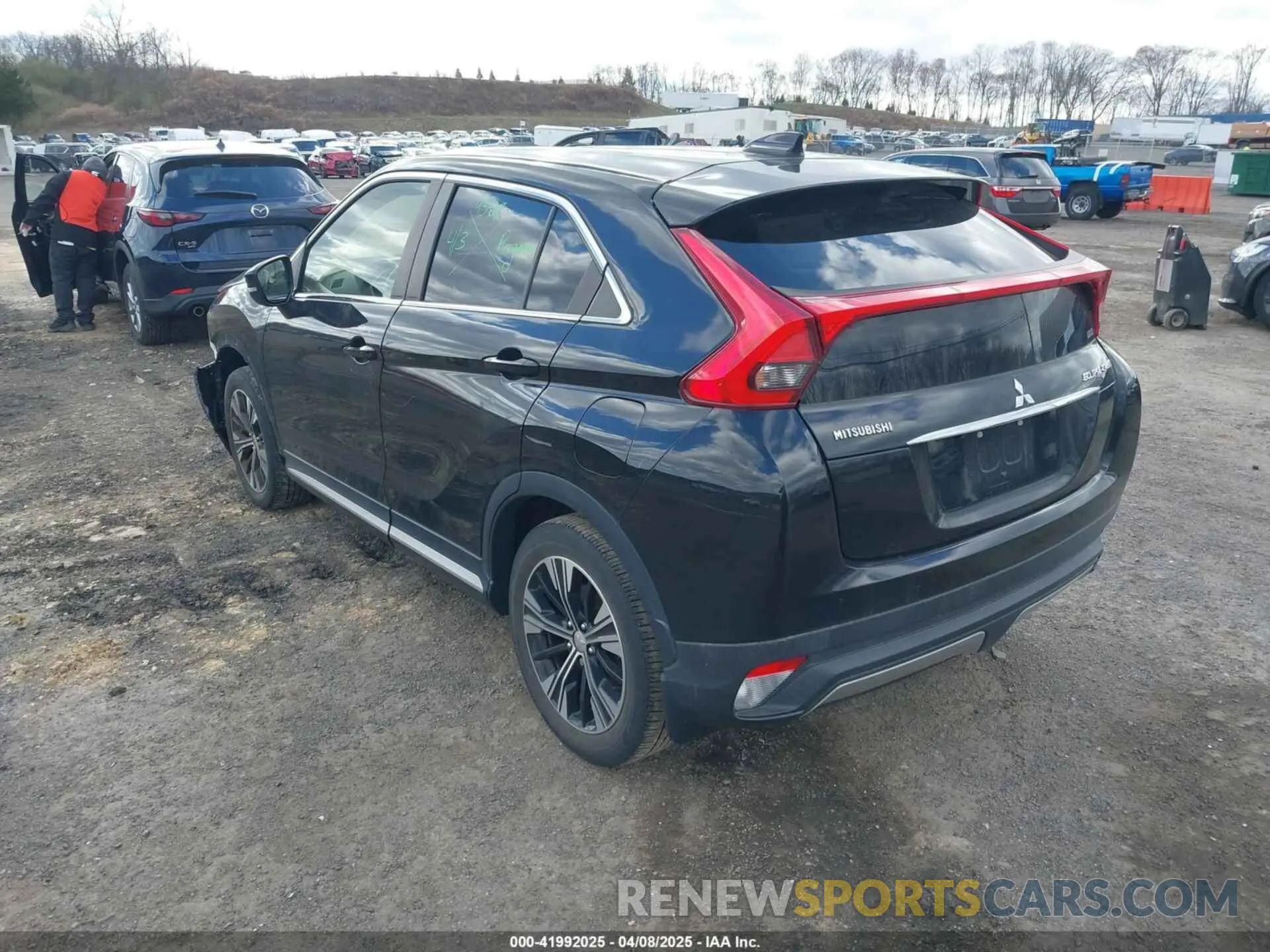 3 fotografías del automóvil dañado JA4AT5AA5KZ048554 MITSUBISHI ECLIPSE CROSS 2019
