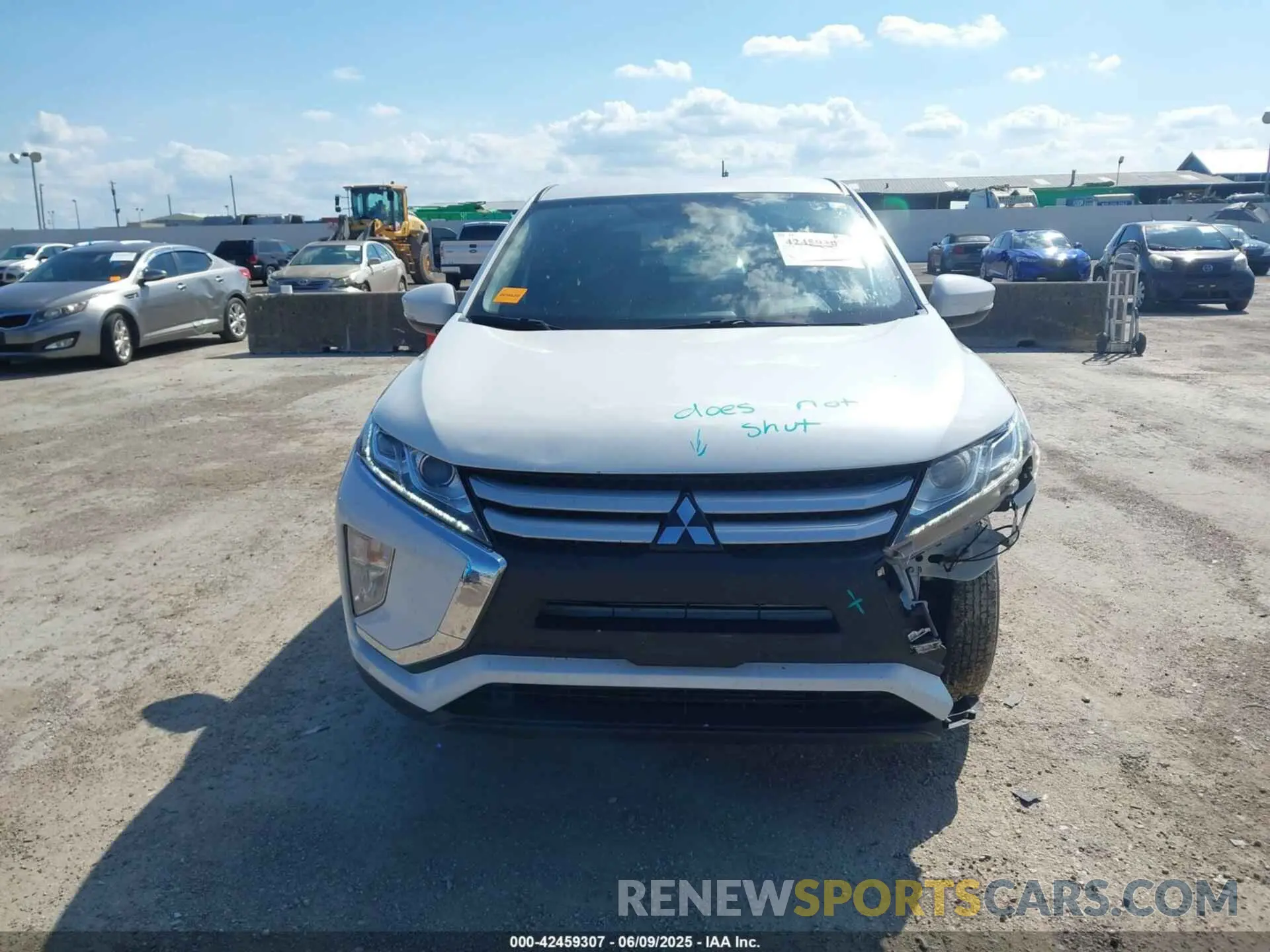 12 fotografías del automóvil dañado JA4AS3AA1LZ009730 MITSUBISHI ECLIPSE CROSS 2020