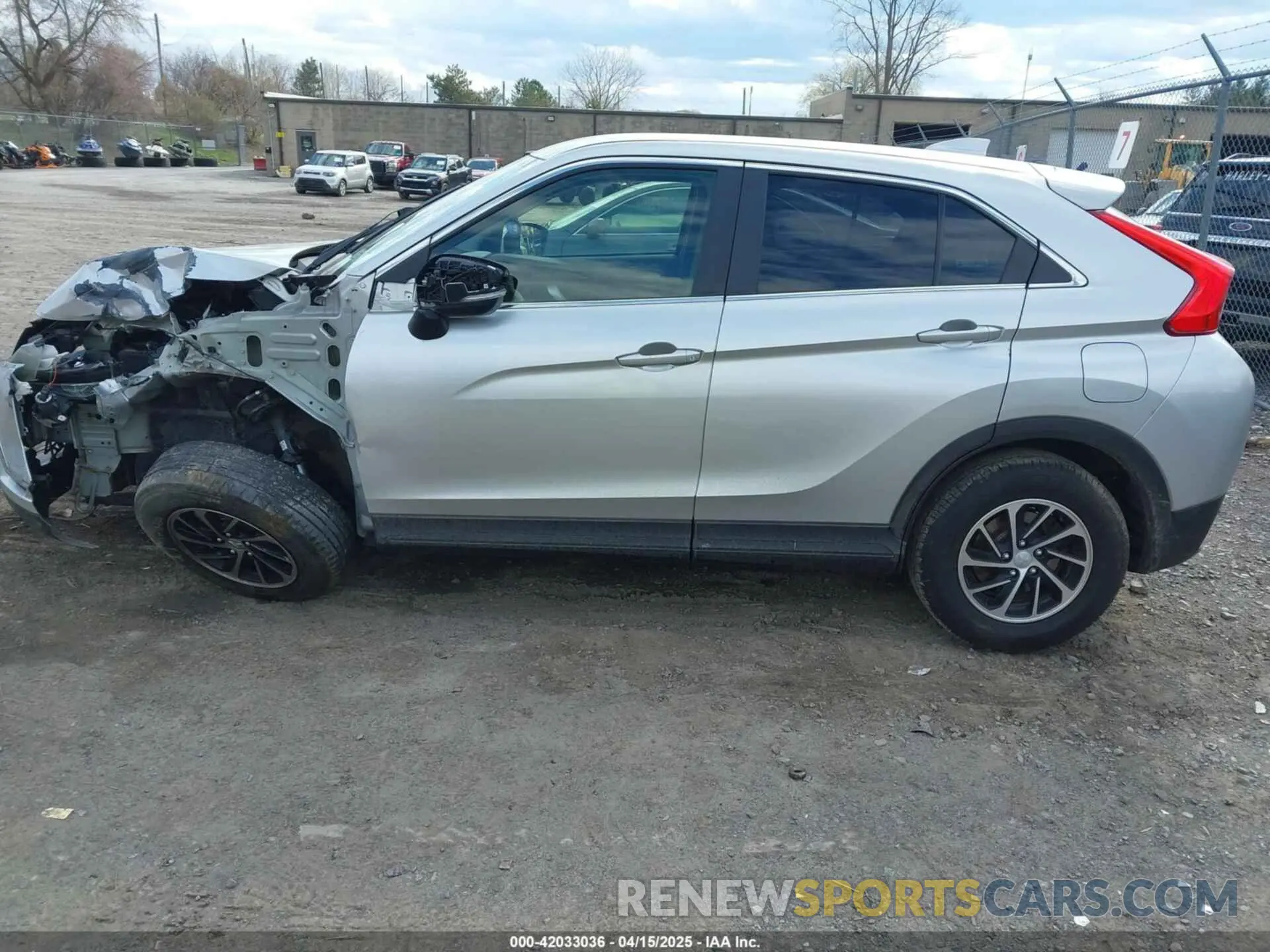 14 fotografías del automóvil dañado JA4AS3AA1LZ031484 MITSUBISHI ECLIPSE CROSS 2020