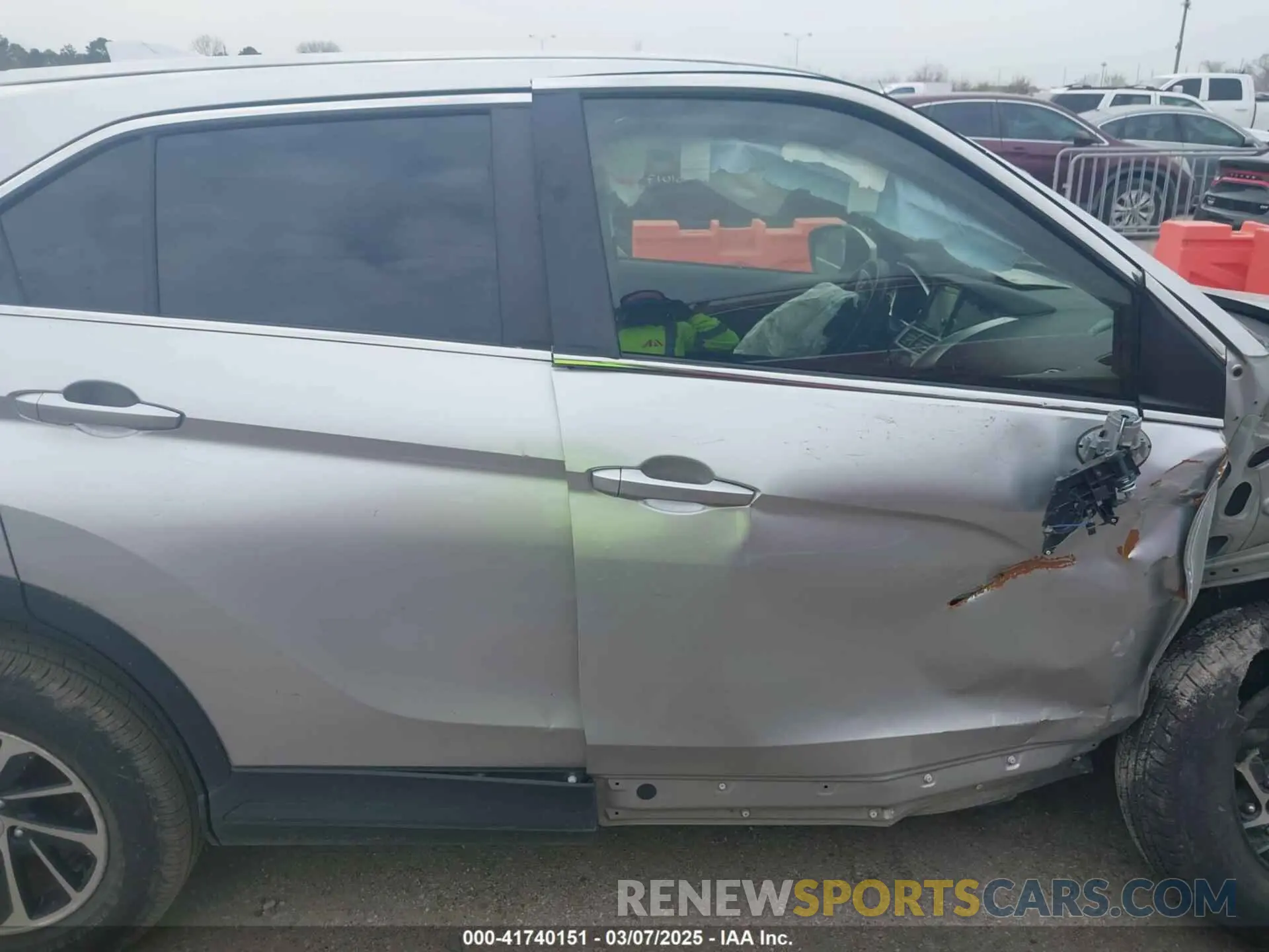 12 fotografías del automóvil dañado JA4AS3AA4LZ009432 MITSUBISHI ECLIPSE CROSS 2020