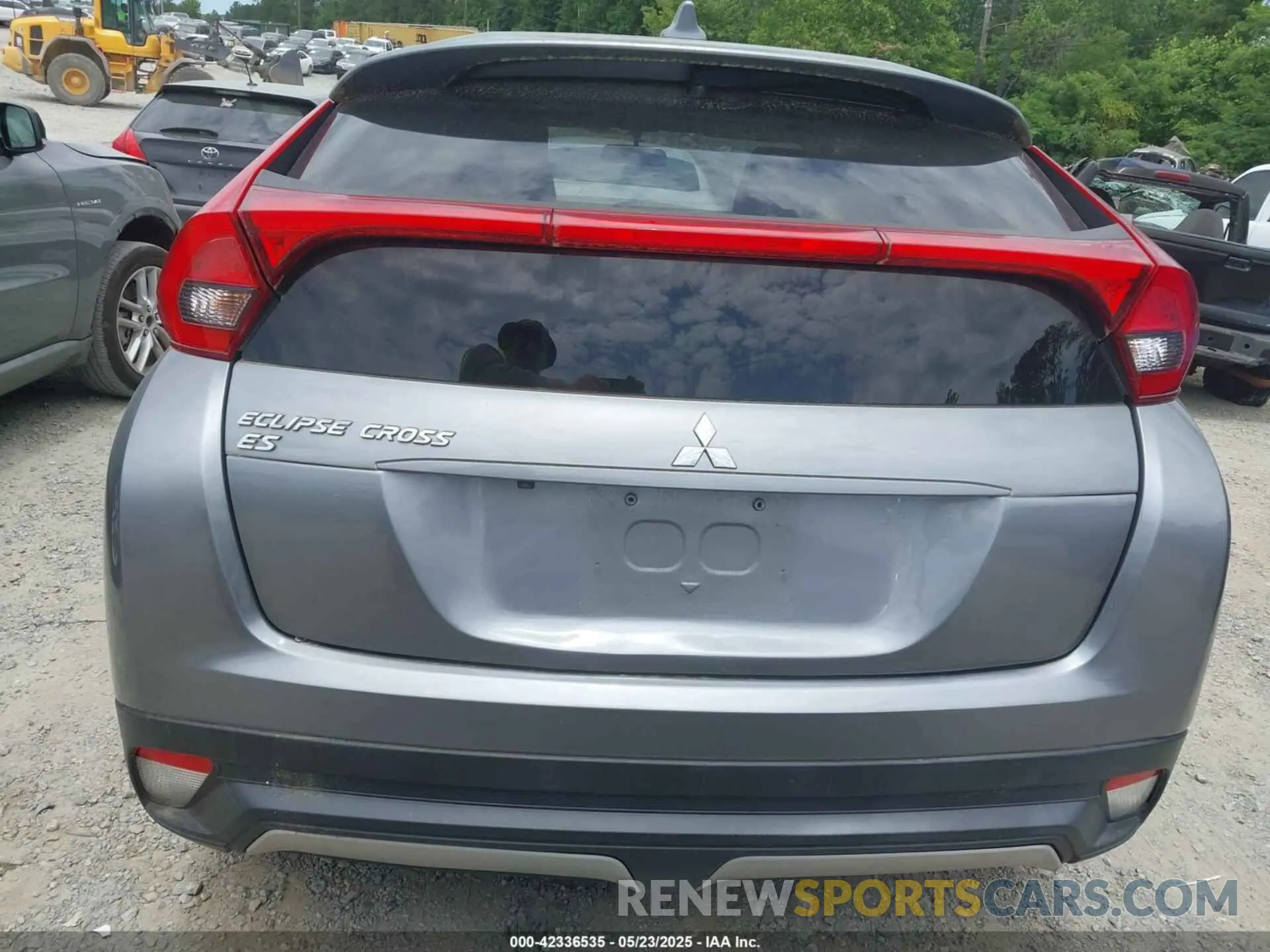 16 fotografías del automóvil dañado JA4AS3AAXLZ009273 MITSUBISHI ECLIPSE CROSS 2020