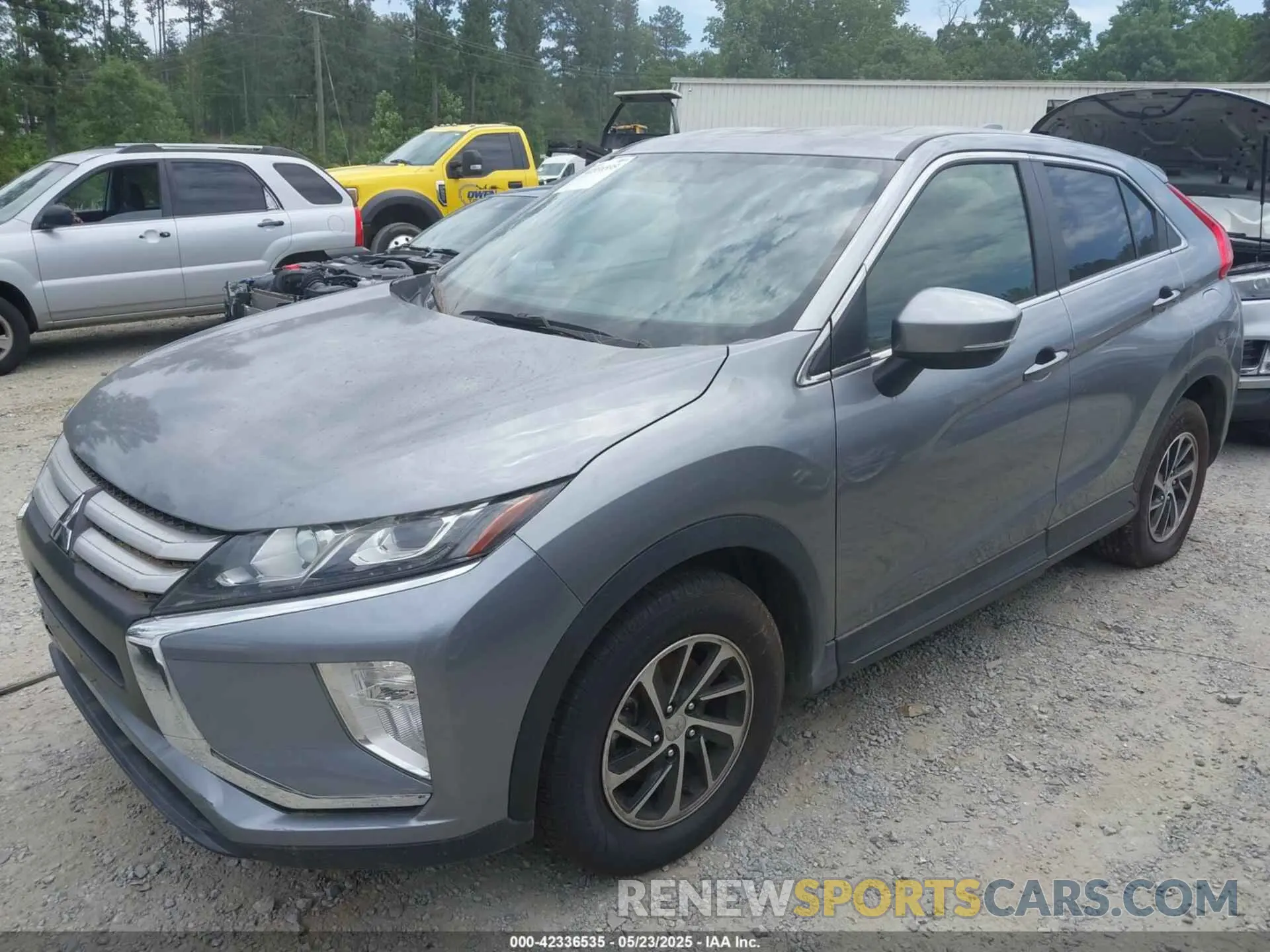2 fotografías del automóvil dañado JA4AS3AAXLZ009273 MITSUBISHI ECLIPSE CROSS 2020