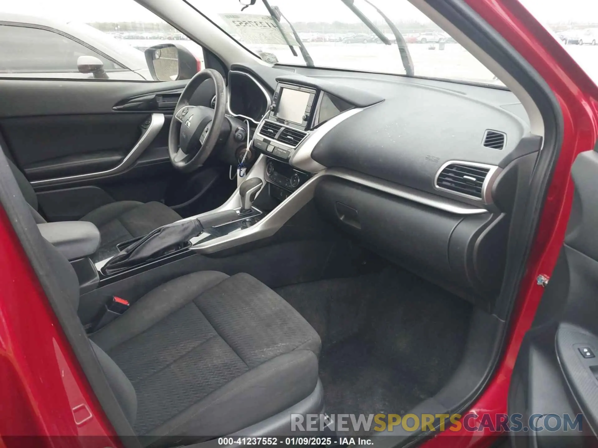 5 fotografías del automóvil dañado JA4AS3AAXLZ022847 MITSUBISHI ECLIPSE CROSS 2020
