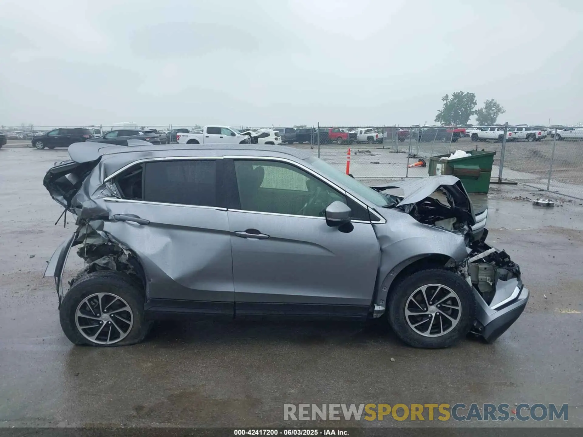 13 fotografías del automóvil dañado JA4AS3AAXLZ035534 MITSUBISHI ECLIPSE CROSS 2020