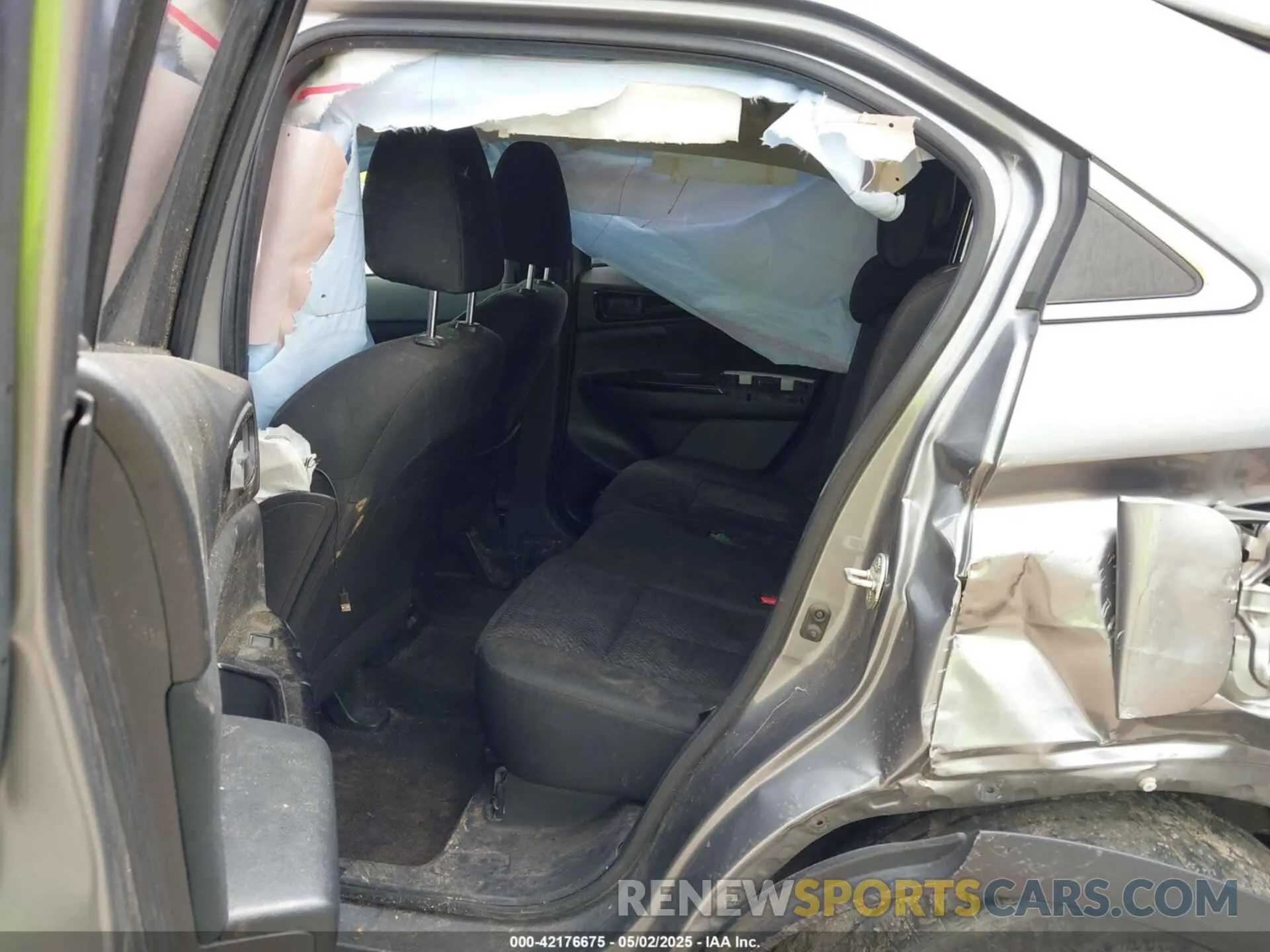 8 fotografías del automóvil dañado JA4AS4AA2LZ000332 MITSUBISHI ECLIPSE CROSS 2020