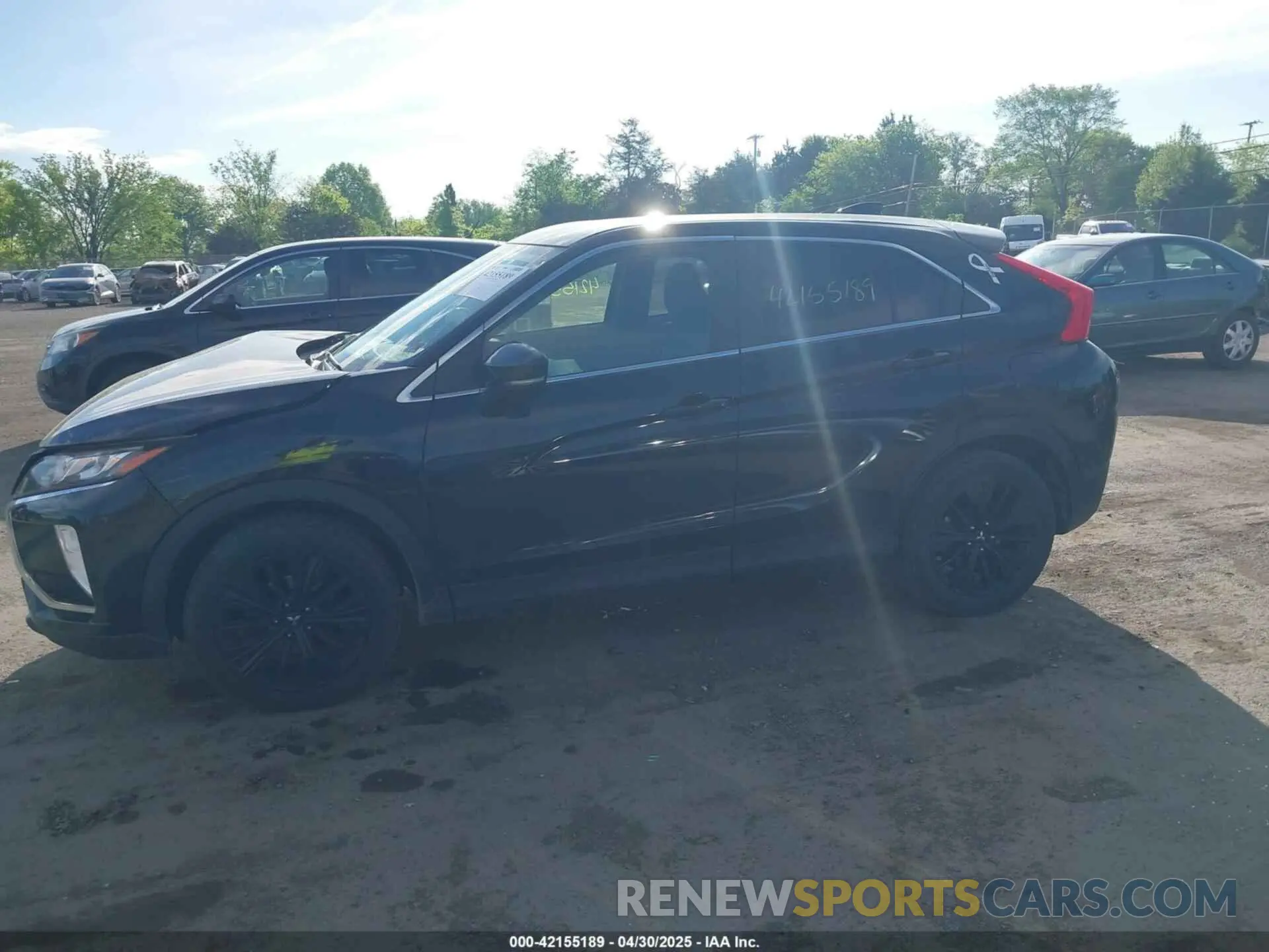 14 fotografías del automóvil dañado JA4AS4AA4LZ015141 MITSUBISHI ECLIPSE CROSS 2020