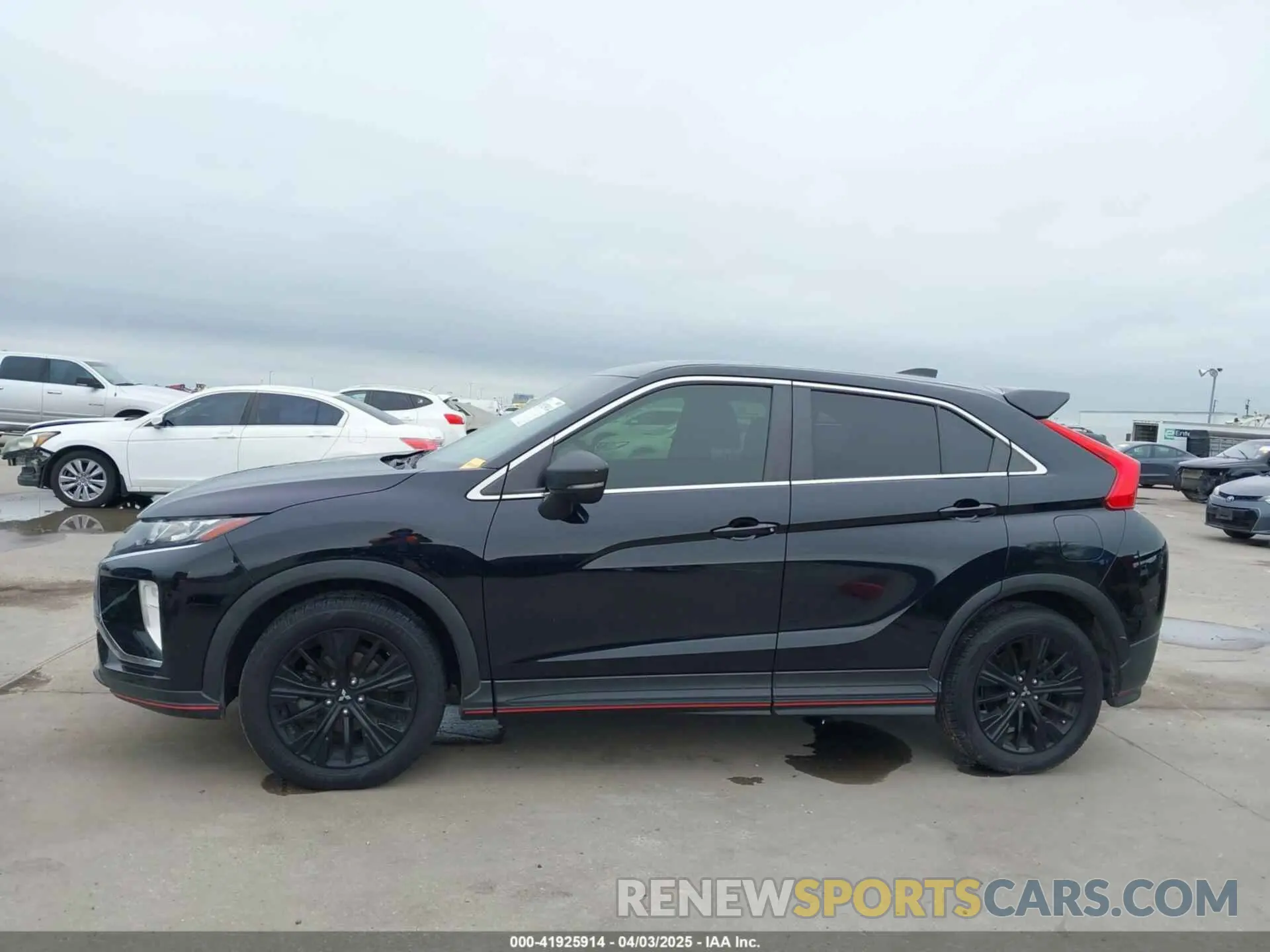 14 fotografías del automóvil dañado JA4AS4AAXLZ010896 MITSUBISHI ECLIPSE CROSS 2020