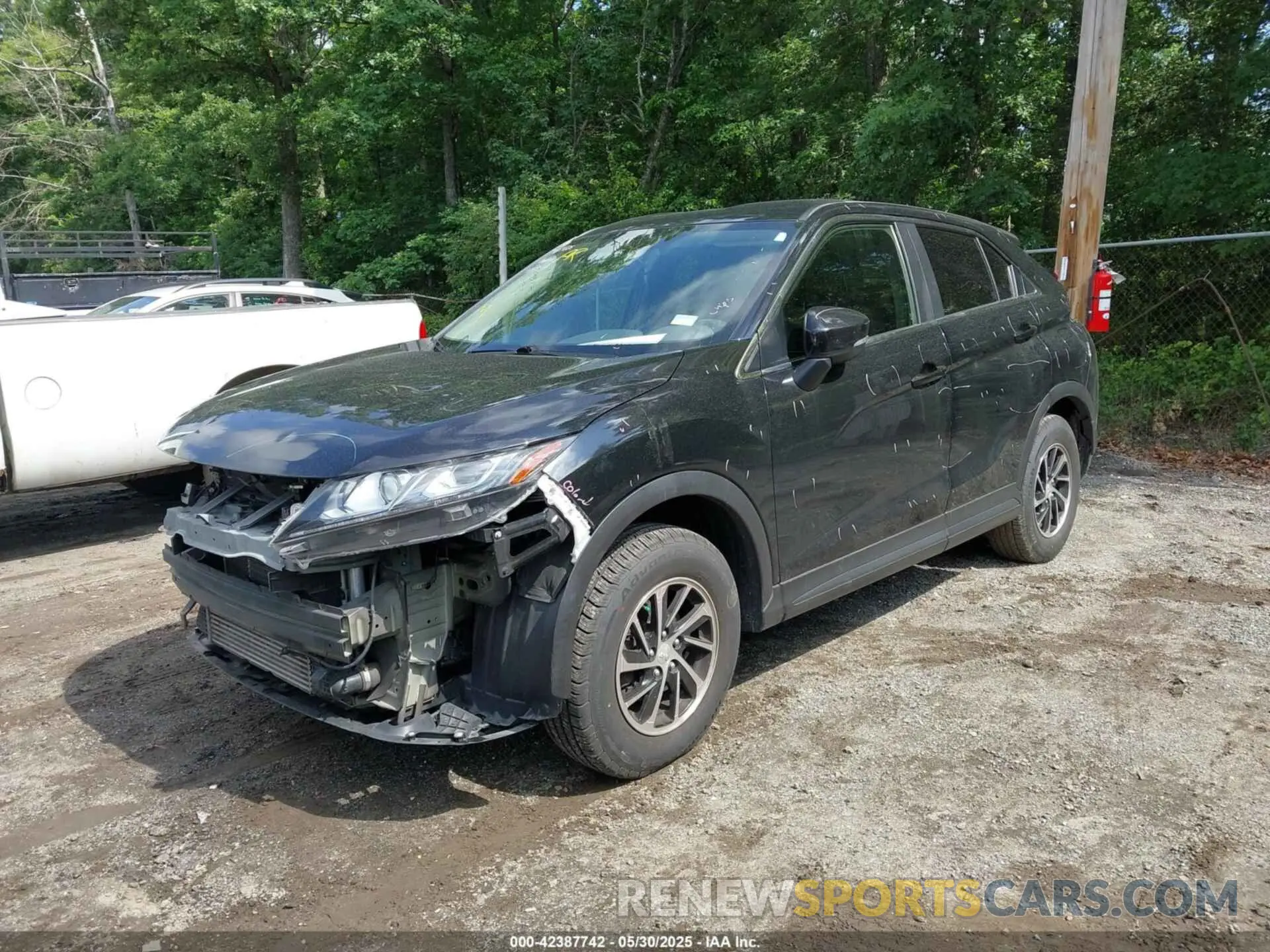 2 fotografías del automóvil dañado JA4AT3AA5LZ026642 MITSUBISHI ECLIPSE CROSS 2020