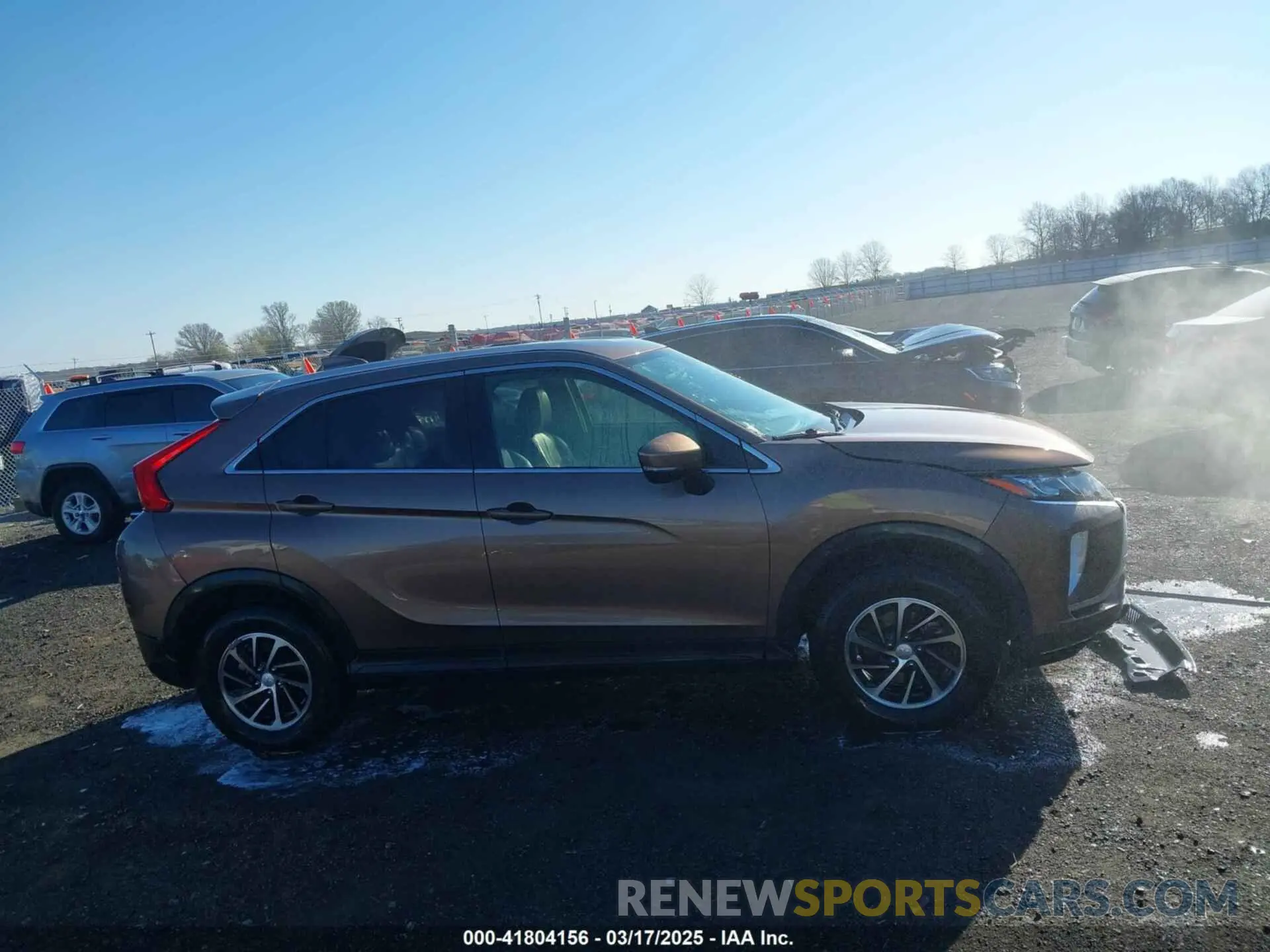 13 fotografías del automóvil dañado JA4AT3AAXLZ001848 MITSUBISHI ECLIPSE CROSS 2020