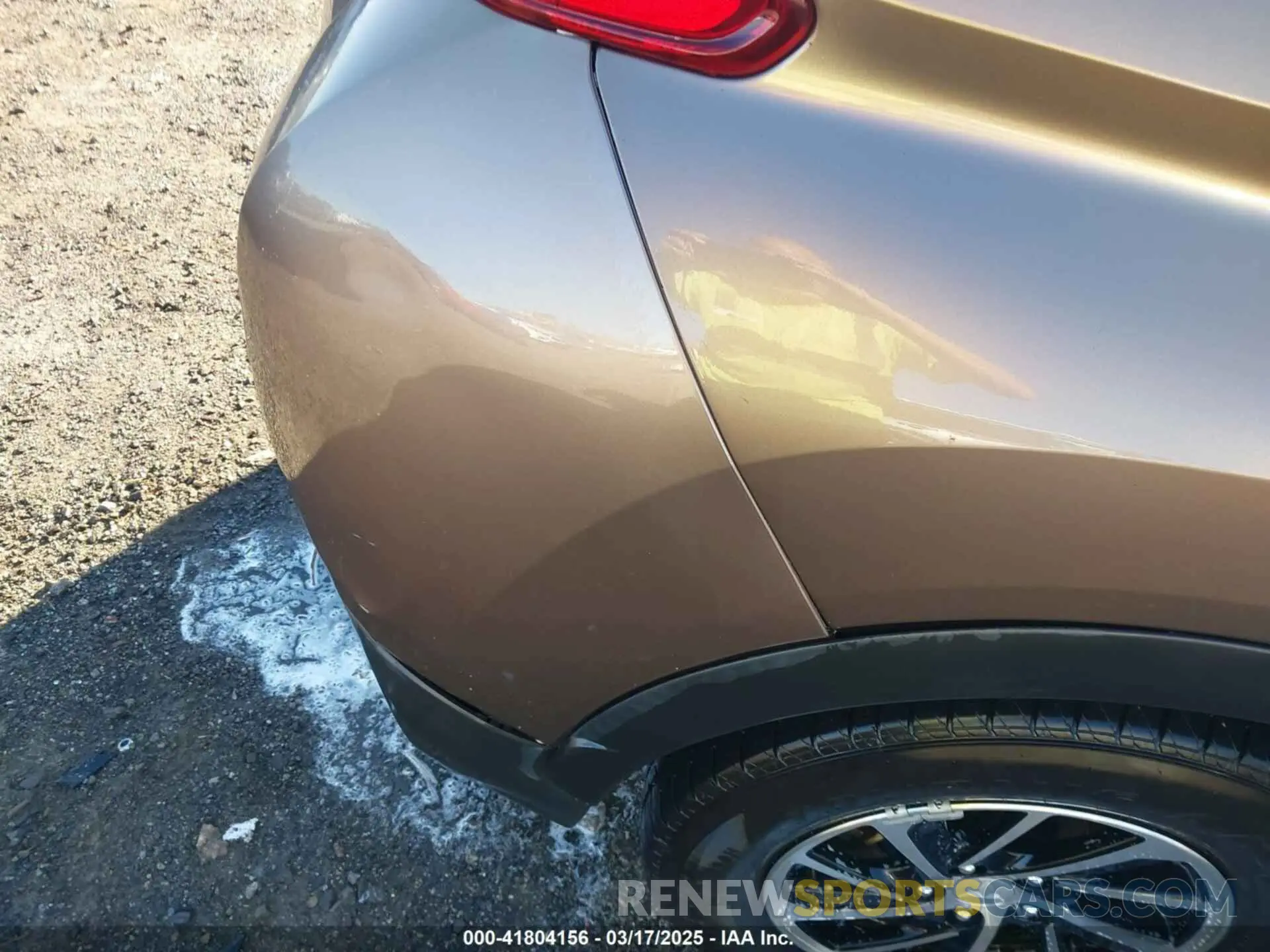 19 fotografías del automóvil dañado JA4AT3AAXLZ001848 MITSUBISHI ECLIPSE CROSS 2020