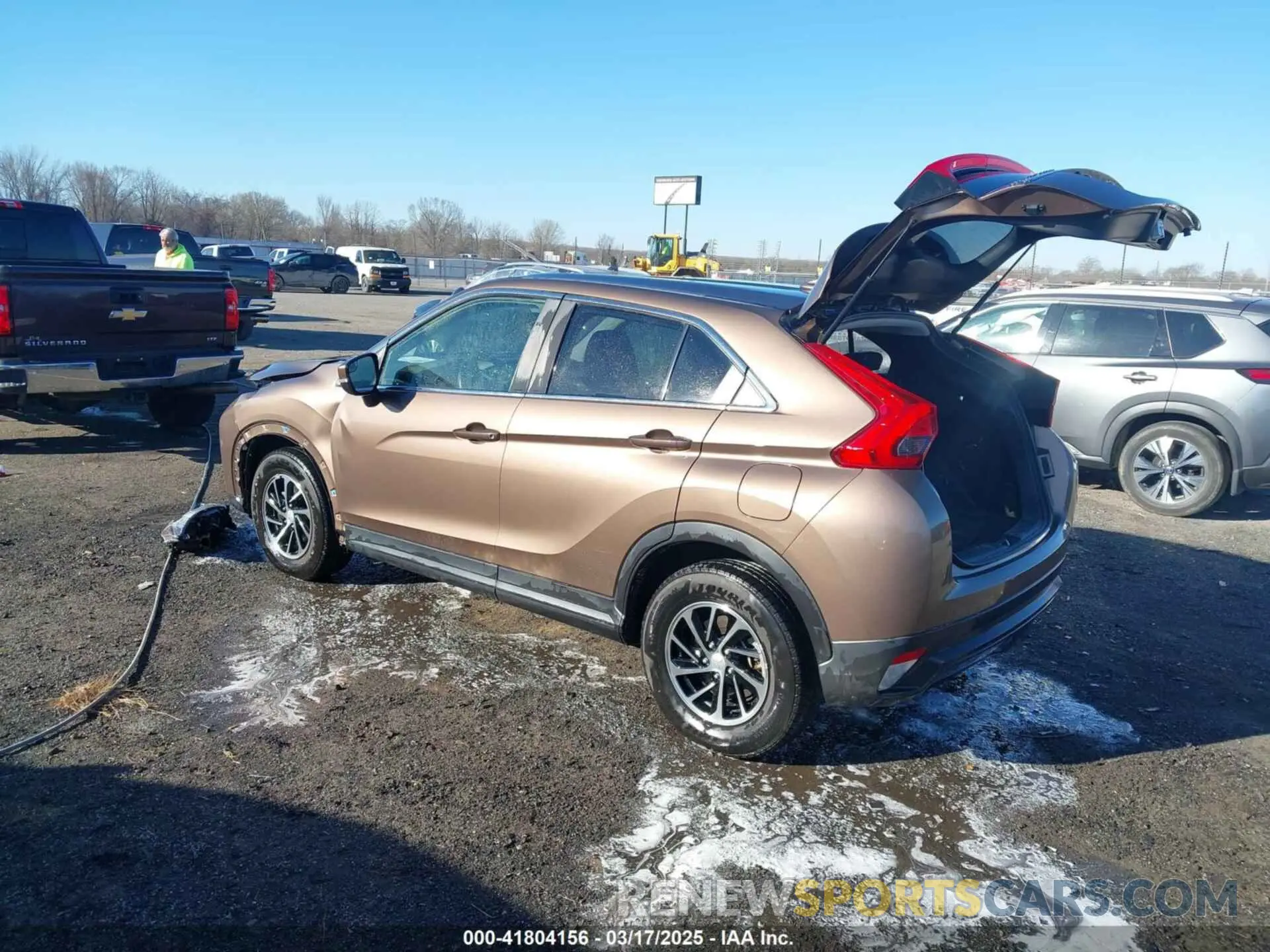 3 fotografías del automóvil dañado JA4AT3AAXLZ001848 MITSUBISHI ECLIPSE CROSS 2020