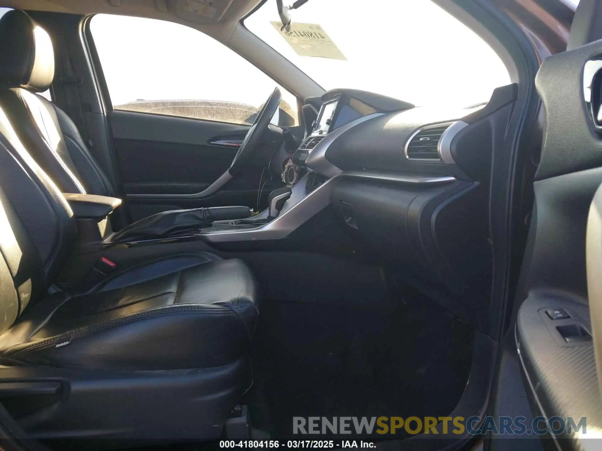 5 fotografías del automóvil dañado JA4AT3AAXLZ001848 MITSUBISHI ECLIPSE CROSS 2020