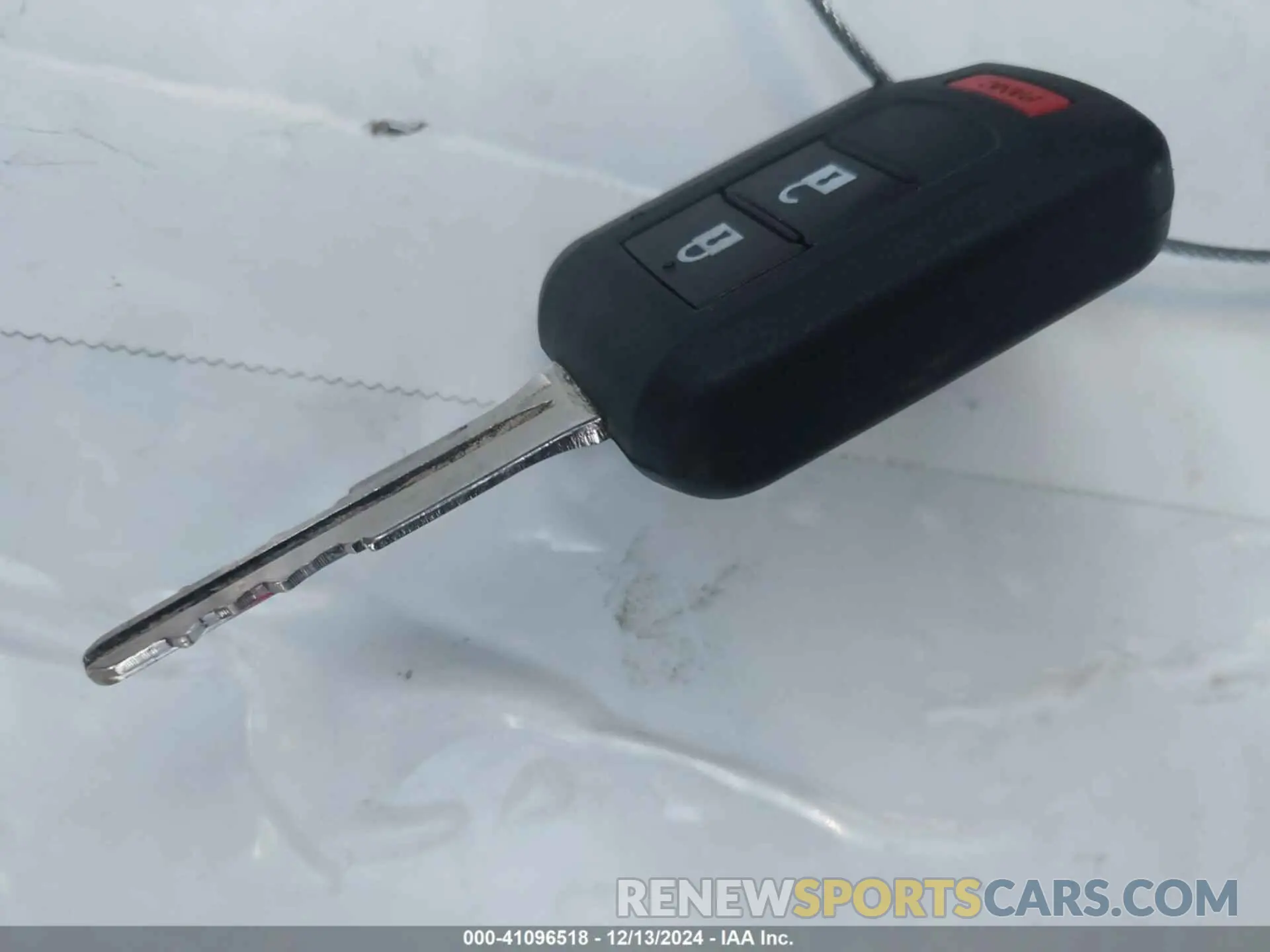 11 fotografías del automóvil dañado JA4ASUAA0NZ001837 MITSUBISHI ECLIPSE CROSS 2022