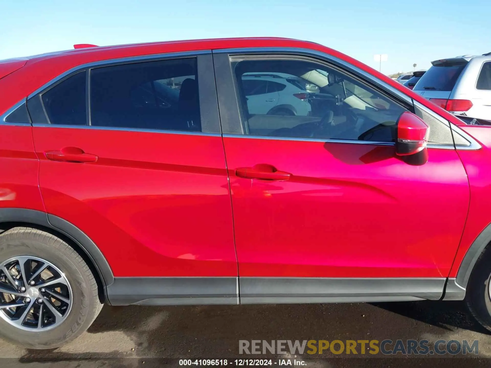 14 fotografías del automóvil dañado JA4ASUAA0NZ001837 MITSUBISHI ECLIPSE CROSS 2022