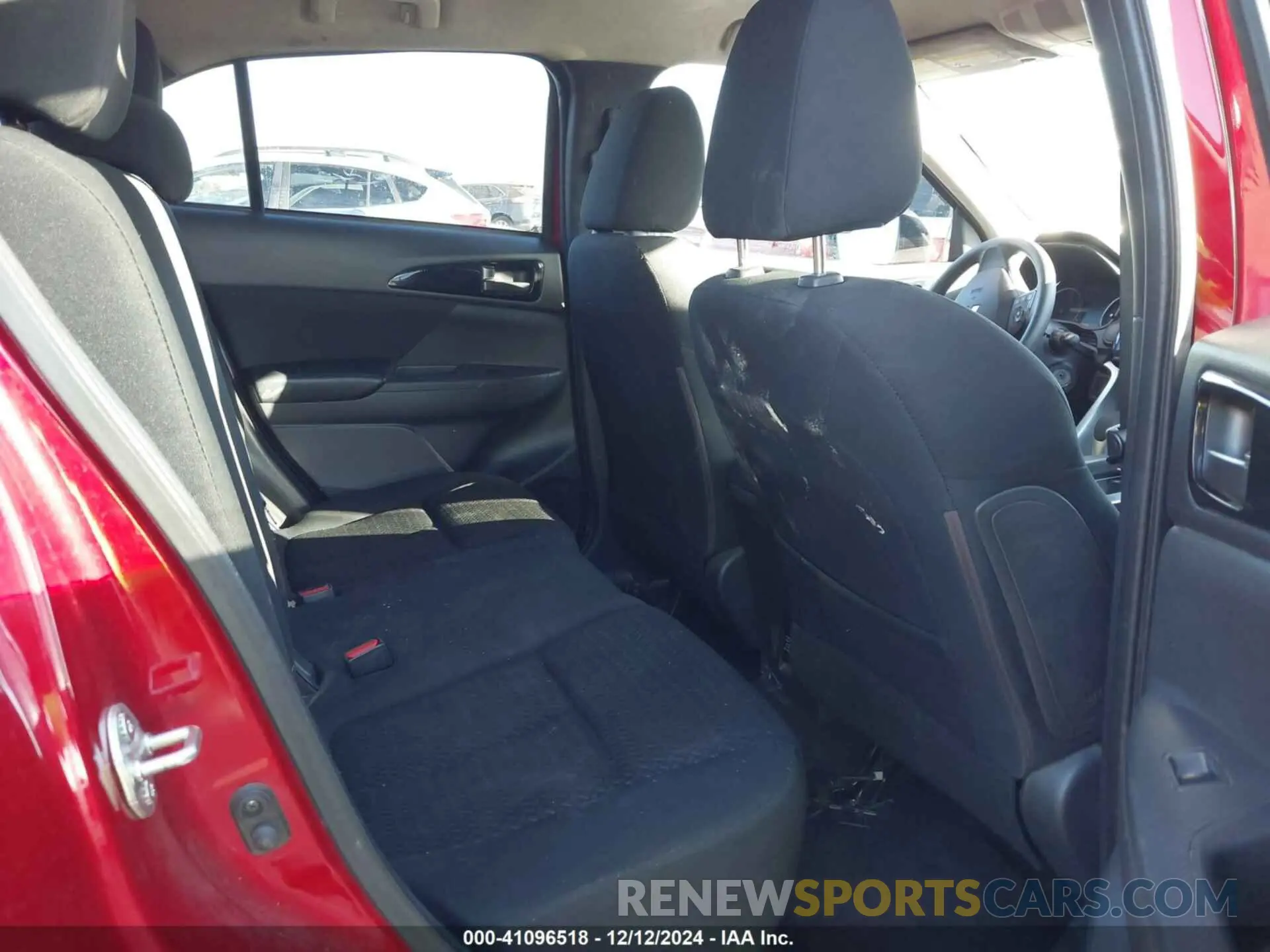 8 fotografías del automóvil dañado JA4ASUAA0NZ001837 MITSUBISHI ECLIPSE CROSS 2022