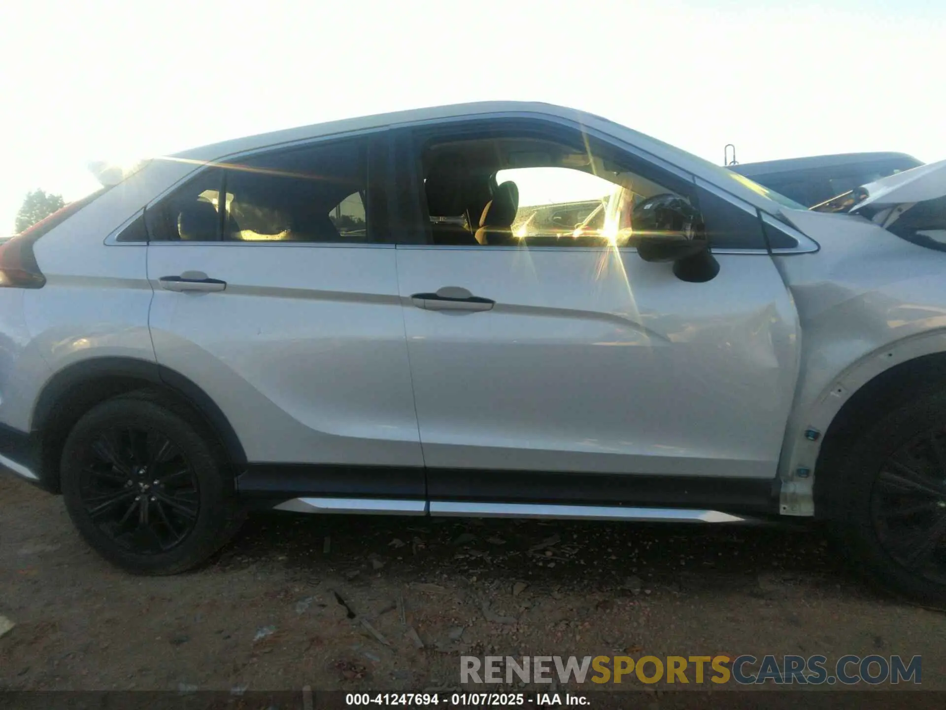 14 fotografías del automóvil dañado JA4ASVAA4NZ028416 MITSUBISHI ECLIPSE CROSS 2022