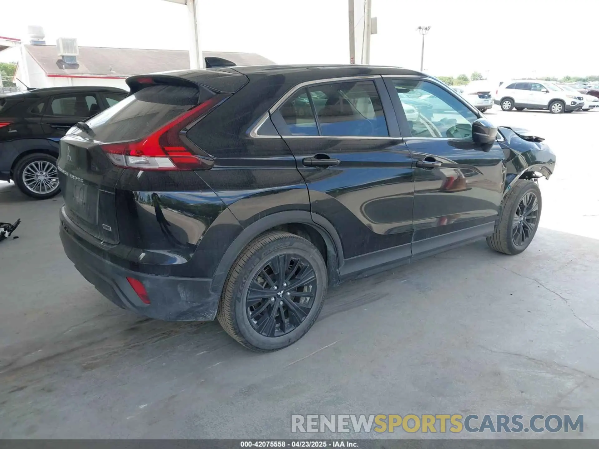 4 fotografías del automóvil dañado JA4ASVAA4NZ060962 MITSUBISHI ECLIPSE CROSS 2022