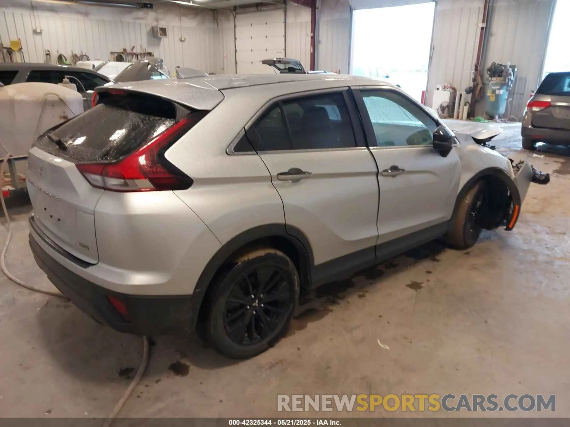 4 fotografías del automóvil dañado JA4ASVAA7NZ054234 MITSUBISHI ECLIPSE CROSS 2022