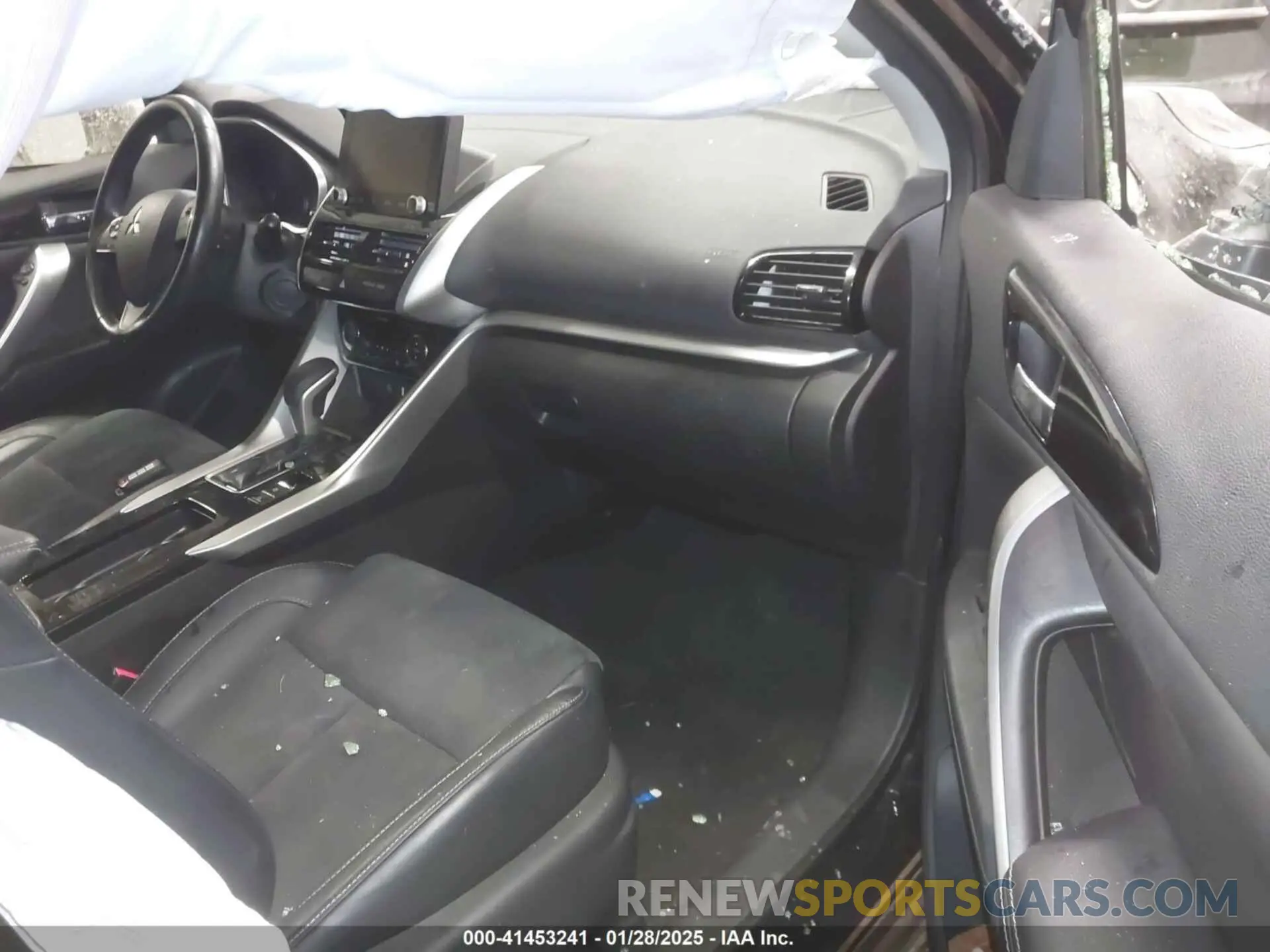 5 fotografías del automóvil dañado JA4ASWAA5NZ003014 MITSUBISHI ECLIPSE CROSS 2022