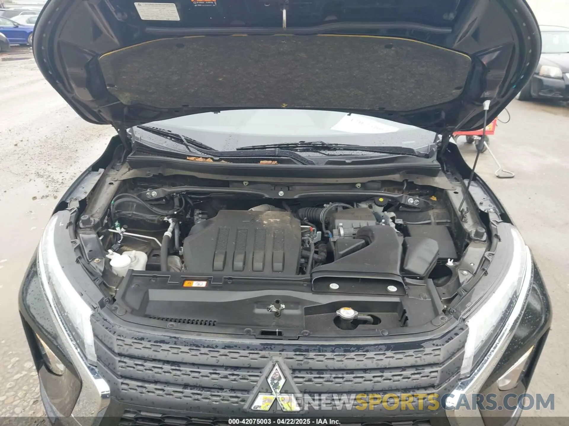 10 fotografías del automóvil dañado JA4ATUAAXNZ030307 MITSUBISHI ECLIPSE CROSS 2022