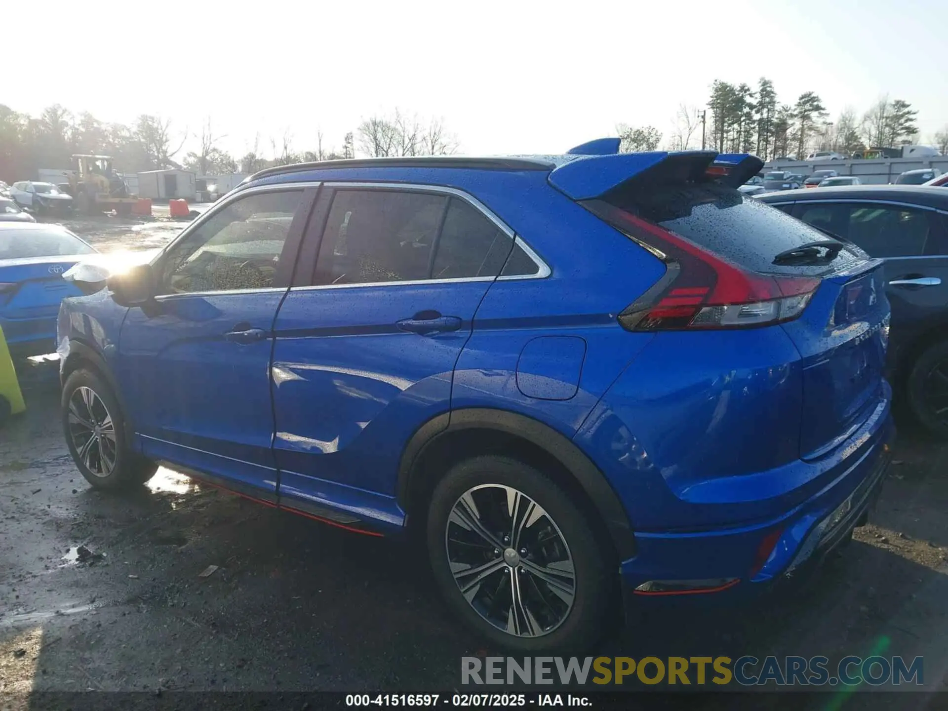 14 fotografías del automóvil dañado JA4ATWAA6NZ004119 MITSUBISHI ECLIPSE CROSS 2022