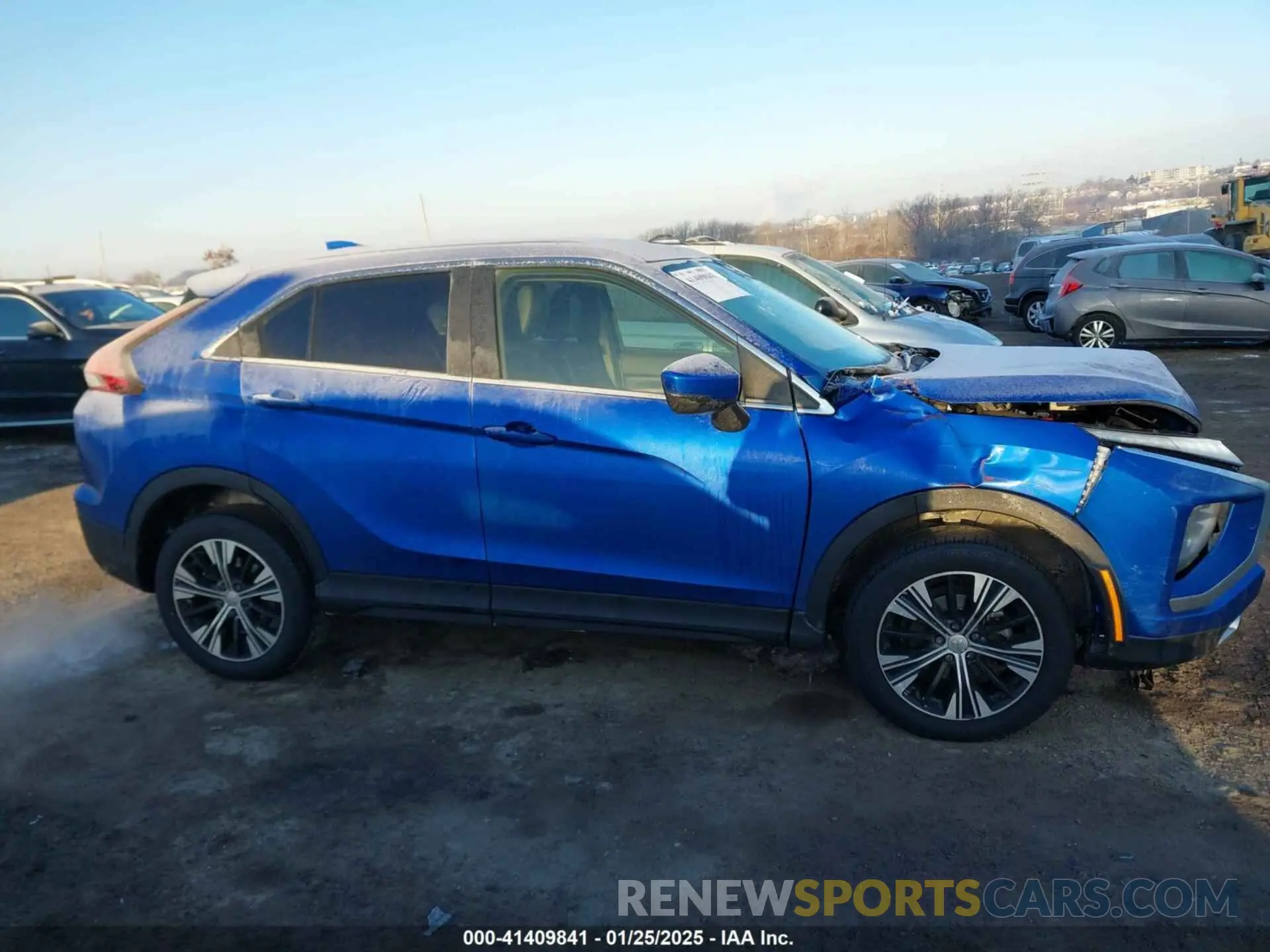 12 fotografías del automóvil dañado JA4ATWAA6NZ044720 MITSUBISHI ECLIPSE CROSS 2022