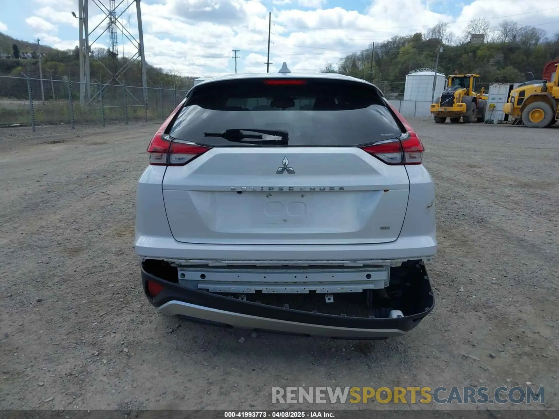 17 fotografías del automóvil dañado JA4ATWAA8NZ003912 MITSUBISHI ECLIPSE CROSS 2022