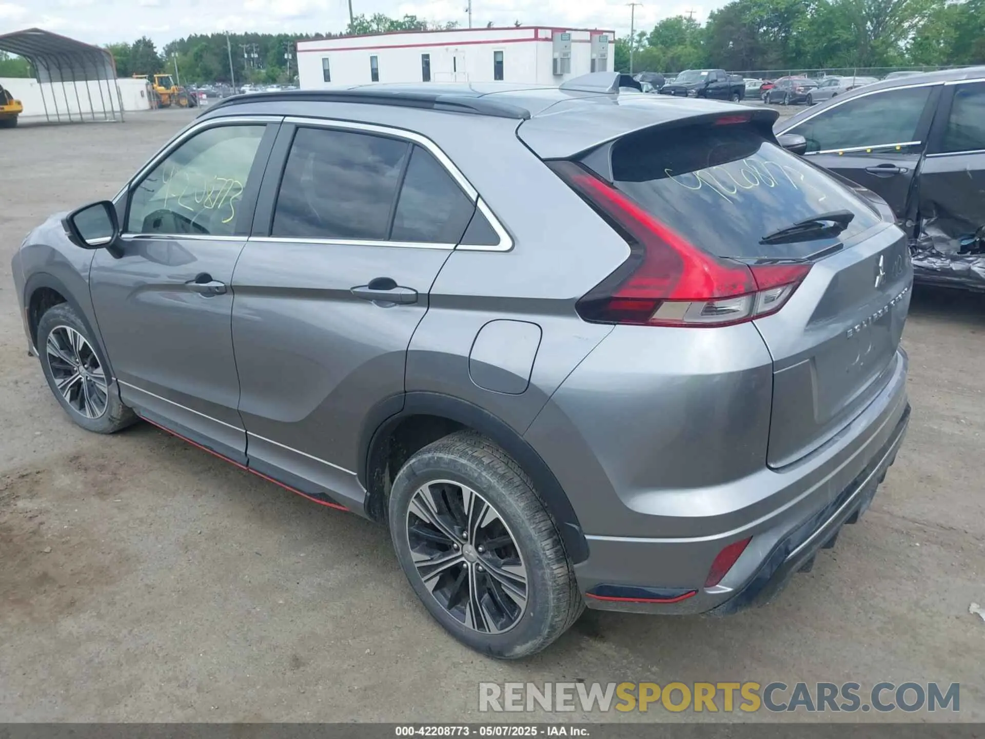 3 fotografías del automóvil dañado JA4ATWAA8NZ004476 MITSUBISHI ECLIPSE CROSS 2022