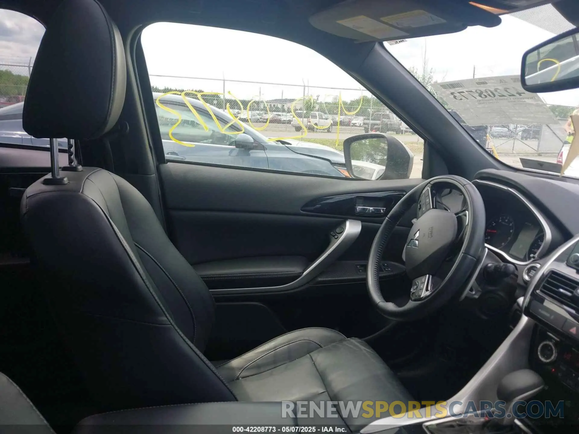 5 fotografías del automóvil dañado JA4ATWAA8NZ004476 MITSUBISHI ECLIPSE CROSS 2022