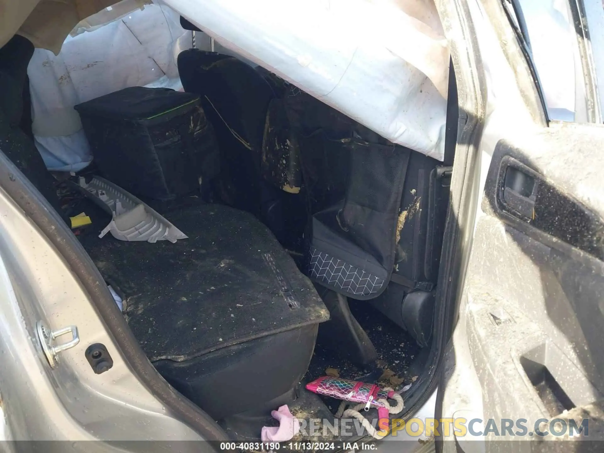 8 fotografías del automóvil dañado JA4ATUAA4PZ051060 MITSUBISHI ECLIPSE CROSS 2023