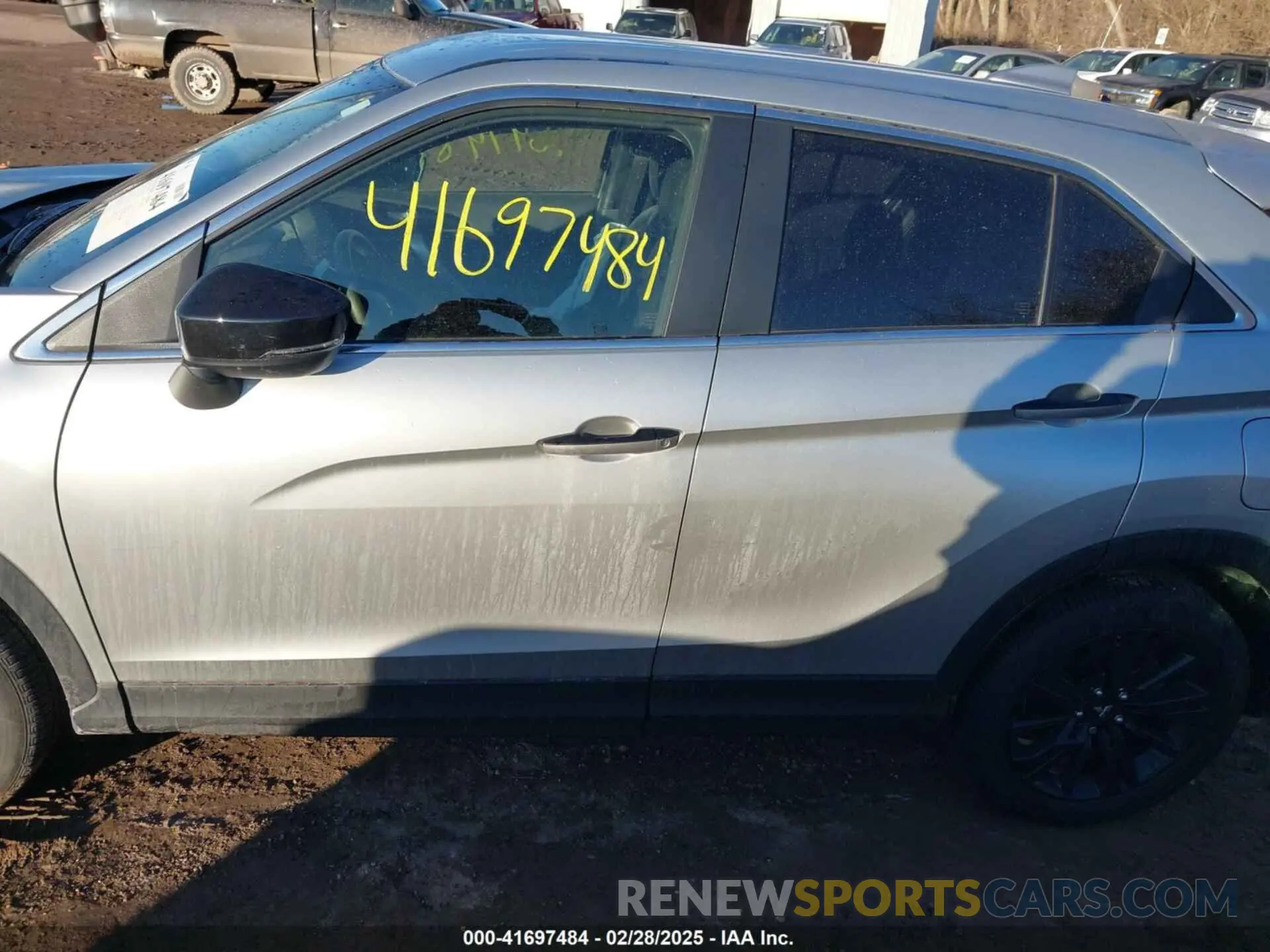 14 fotografías del automóvil dañado JA4ATVAA2PZ001179 MITSUBISHI ECLIPSE CROSS 2023
